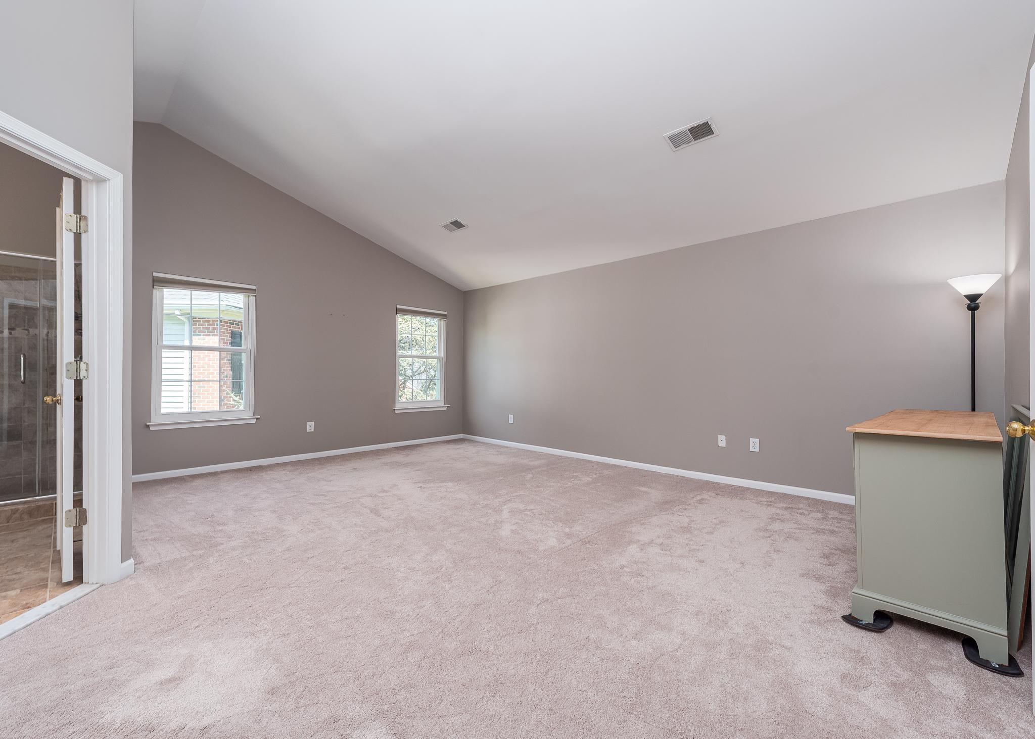 VILLAGE OF RIVER HILL - Residential