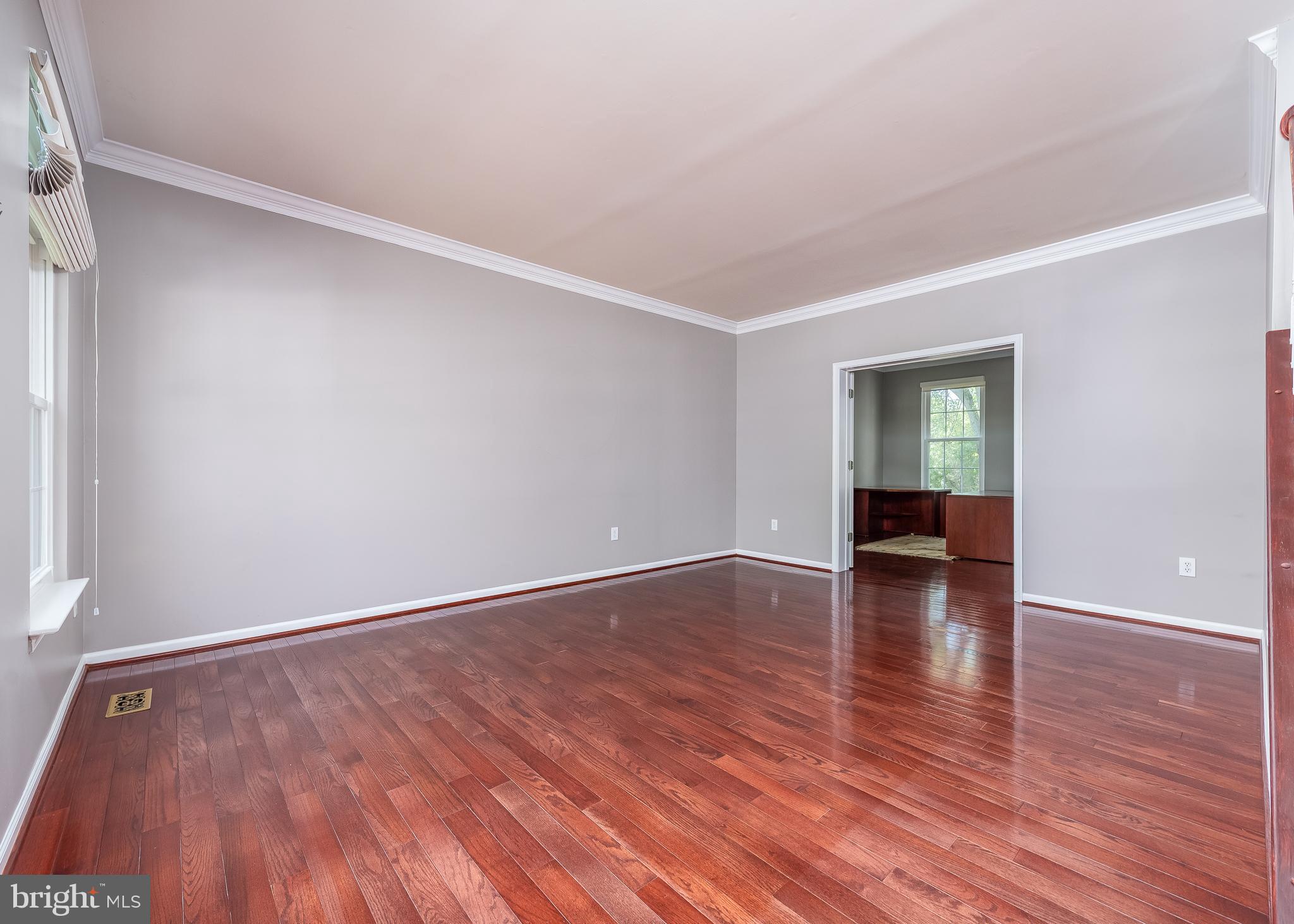 VILLAGE OF RIVER HILL - Residential