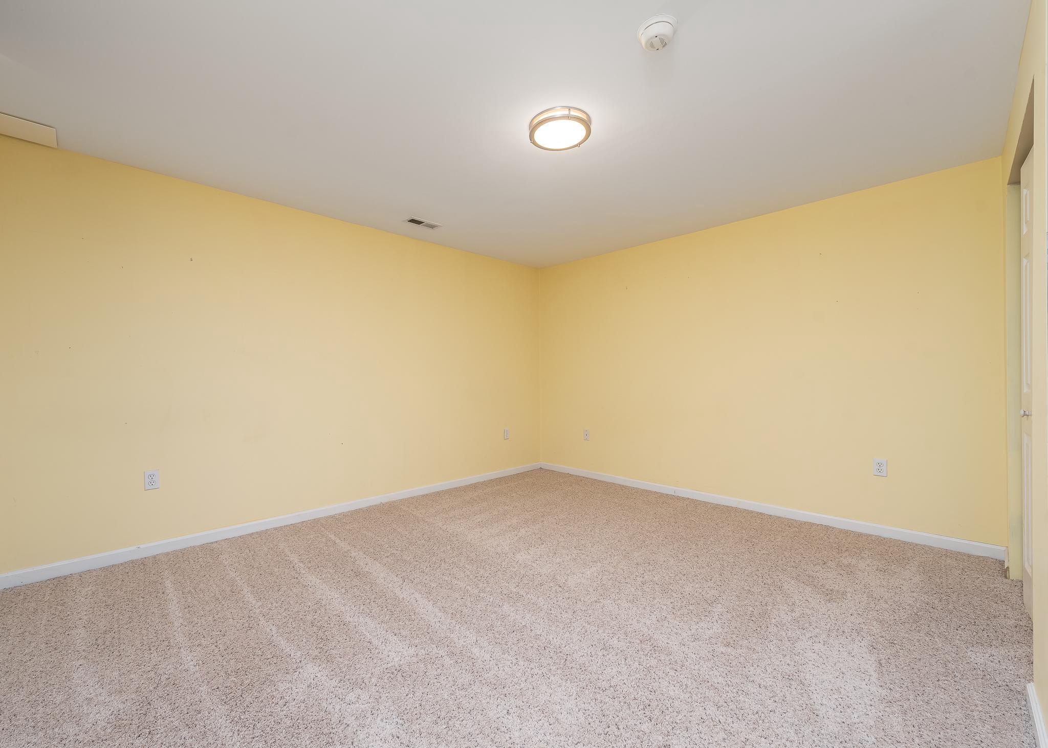 VILLAGE OF RIVER HILL - Residential