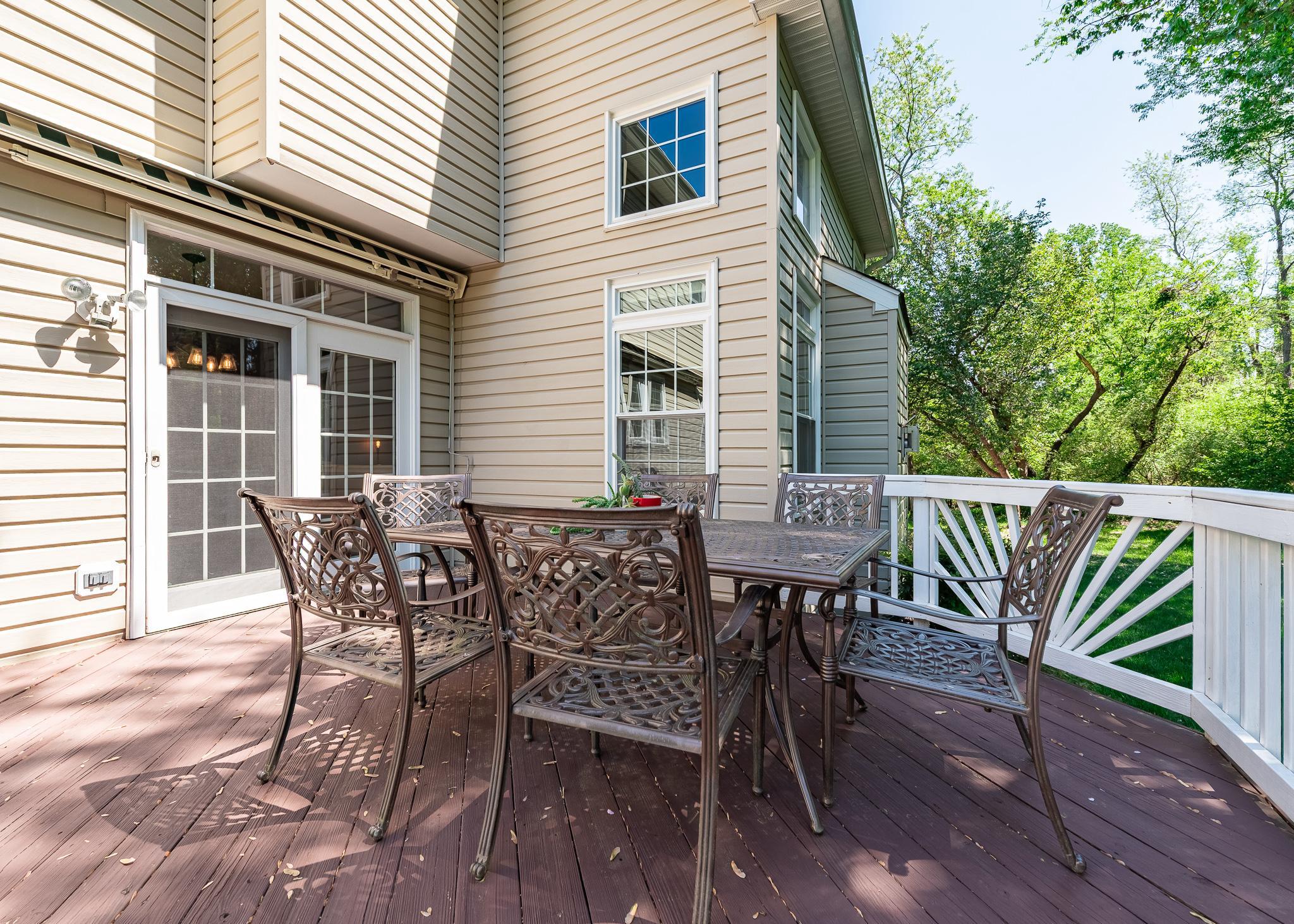 VILLAGE OF RIVER HILL - Residential