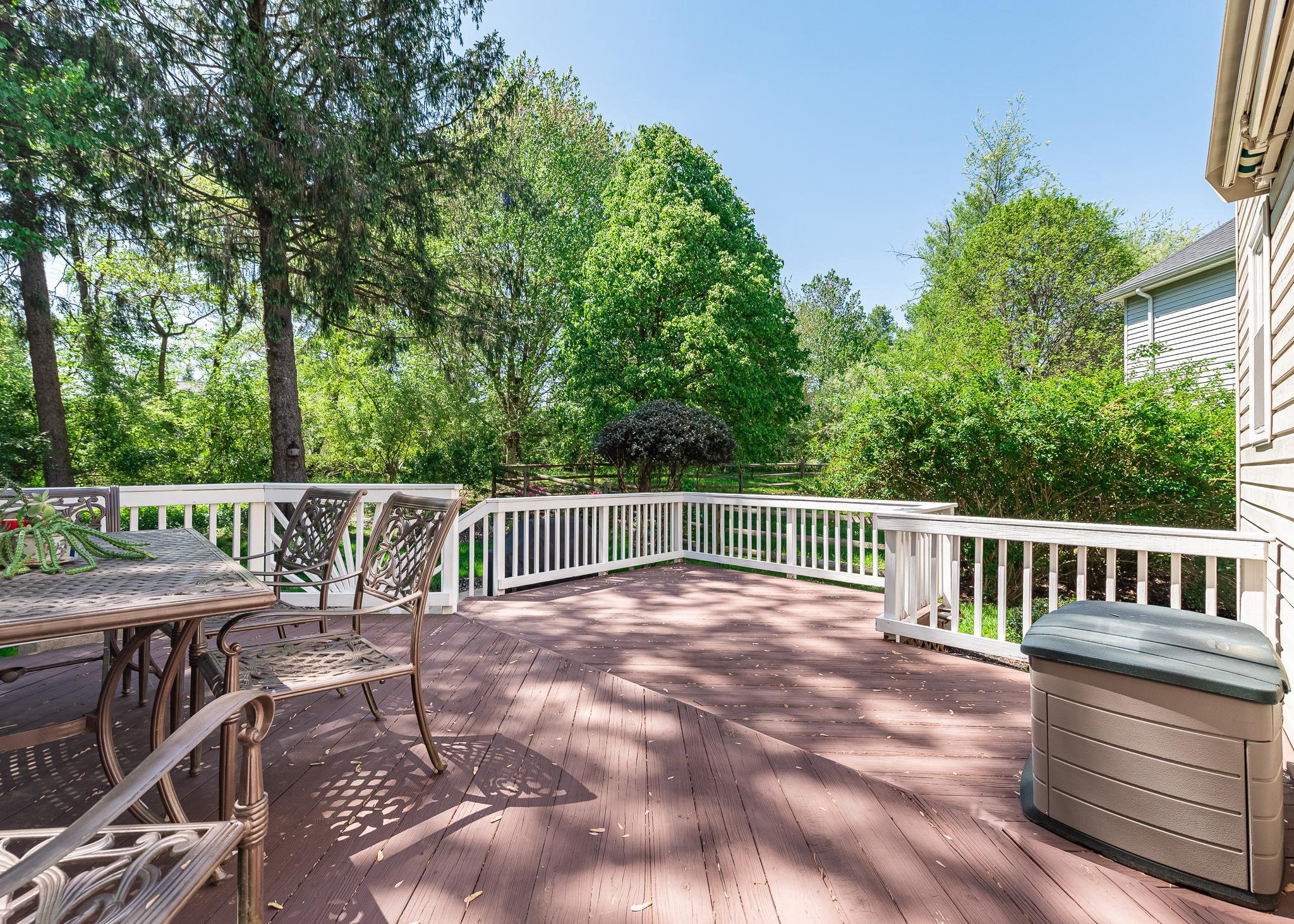 VILLAGE OF RIVER HILL - Residential