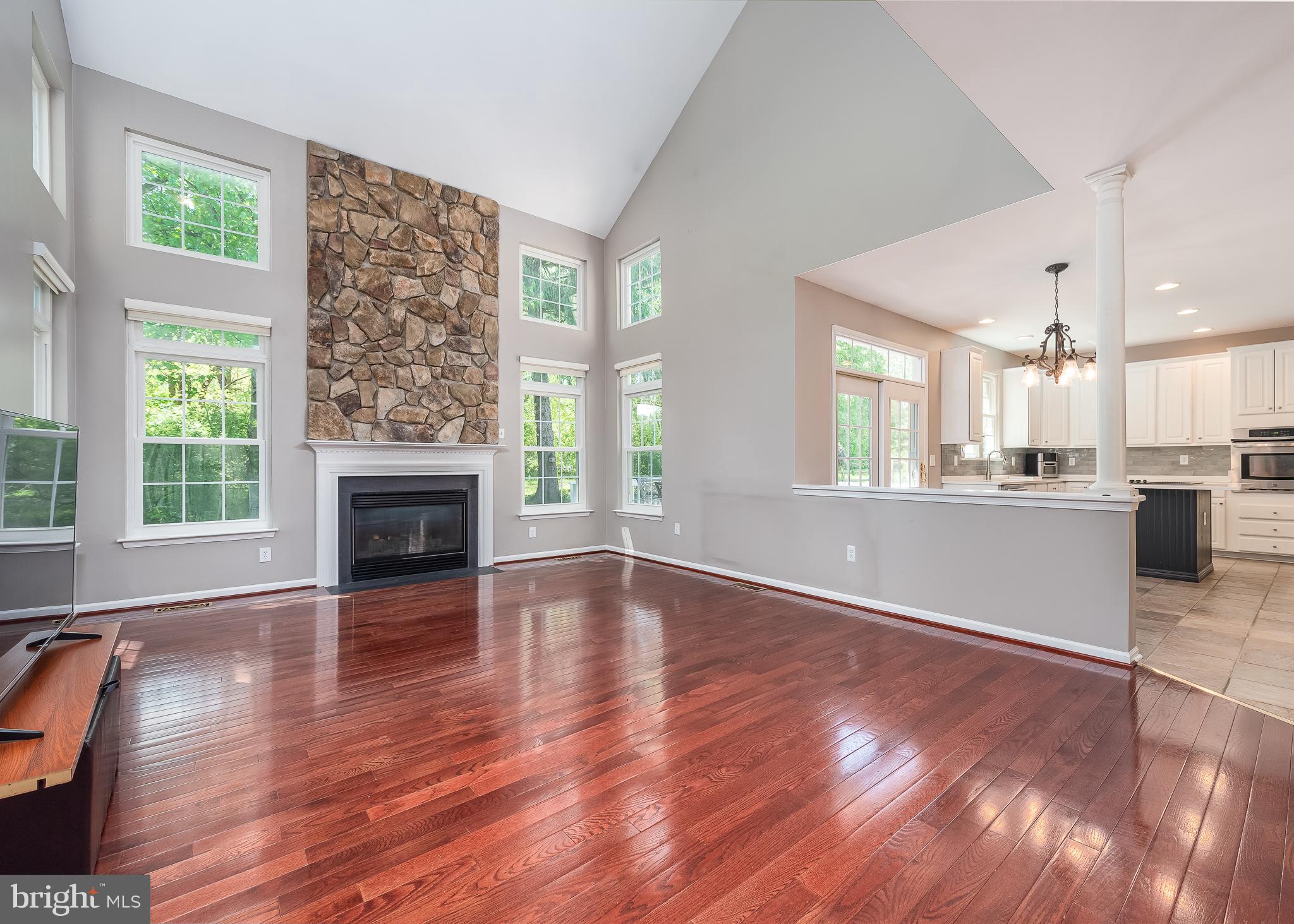 VILLAGE OF RIVER HILL - Residential