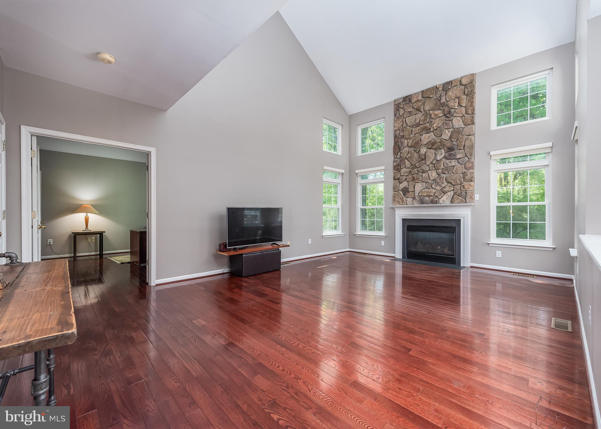 VILLAGE OF RIVER HILL - Residential