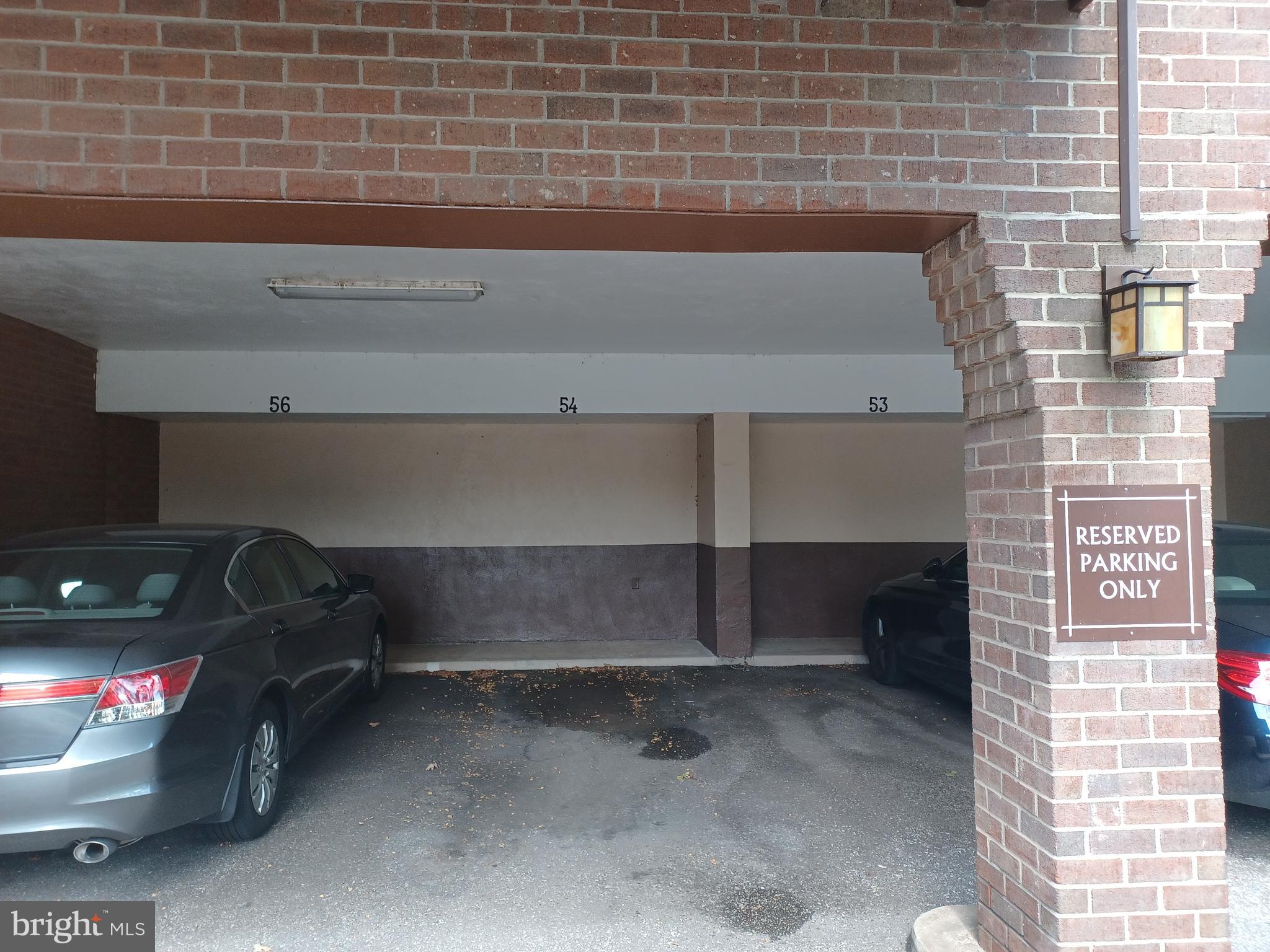 CROSS KEYS - Residential