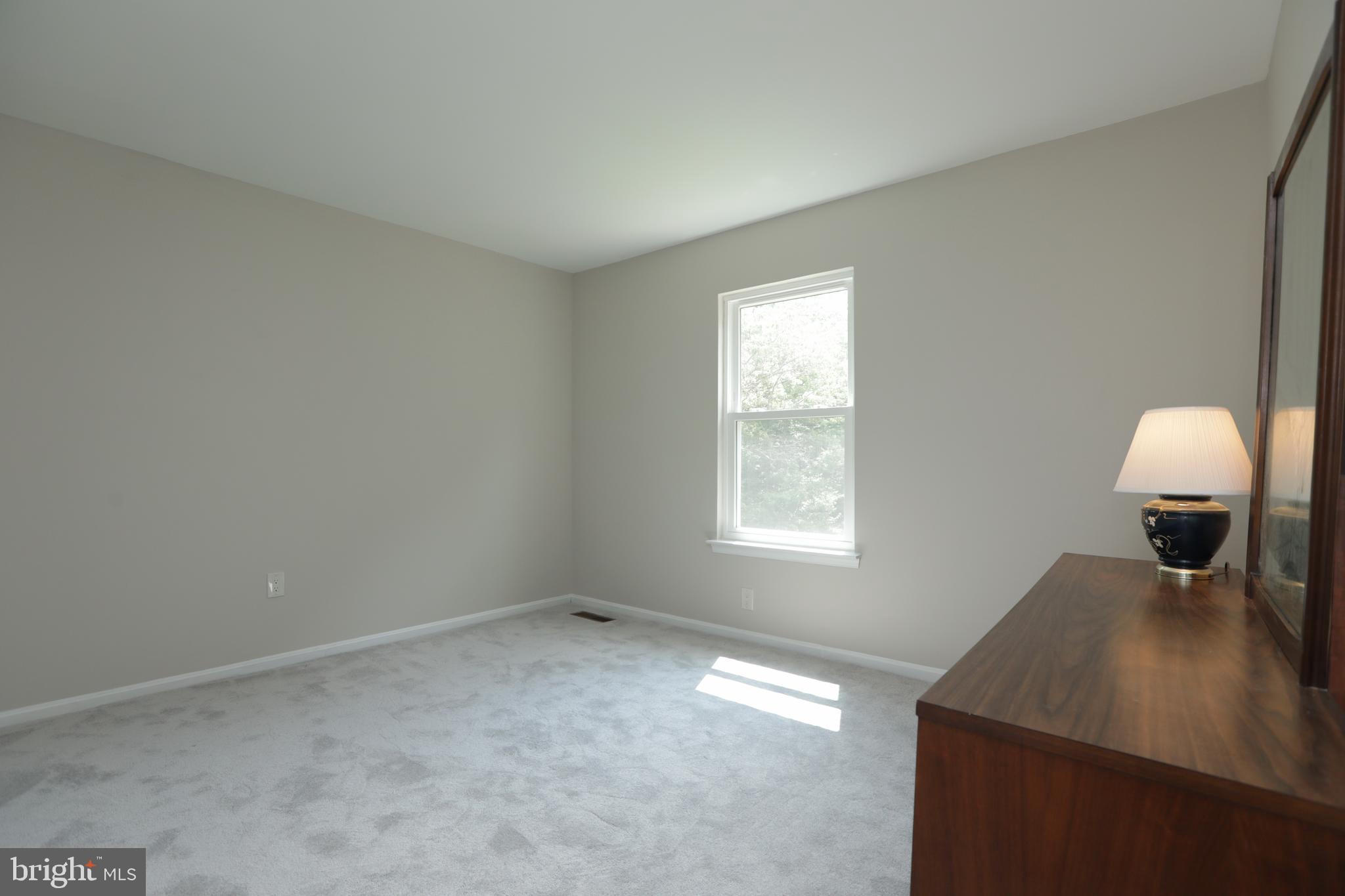 SURRATTS GARDENS - Residential