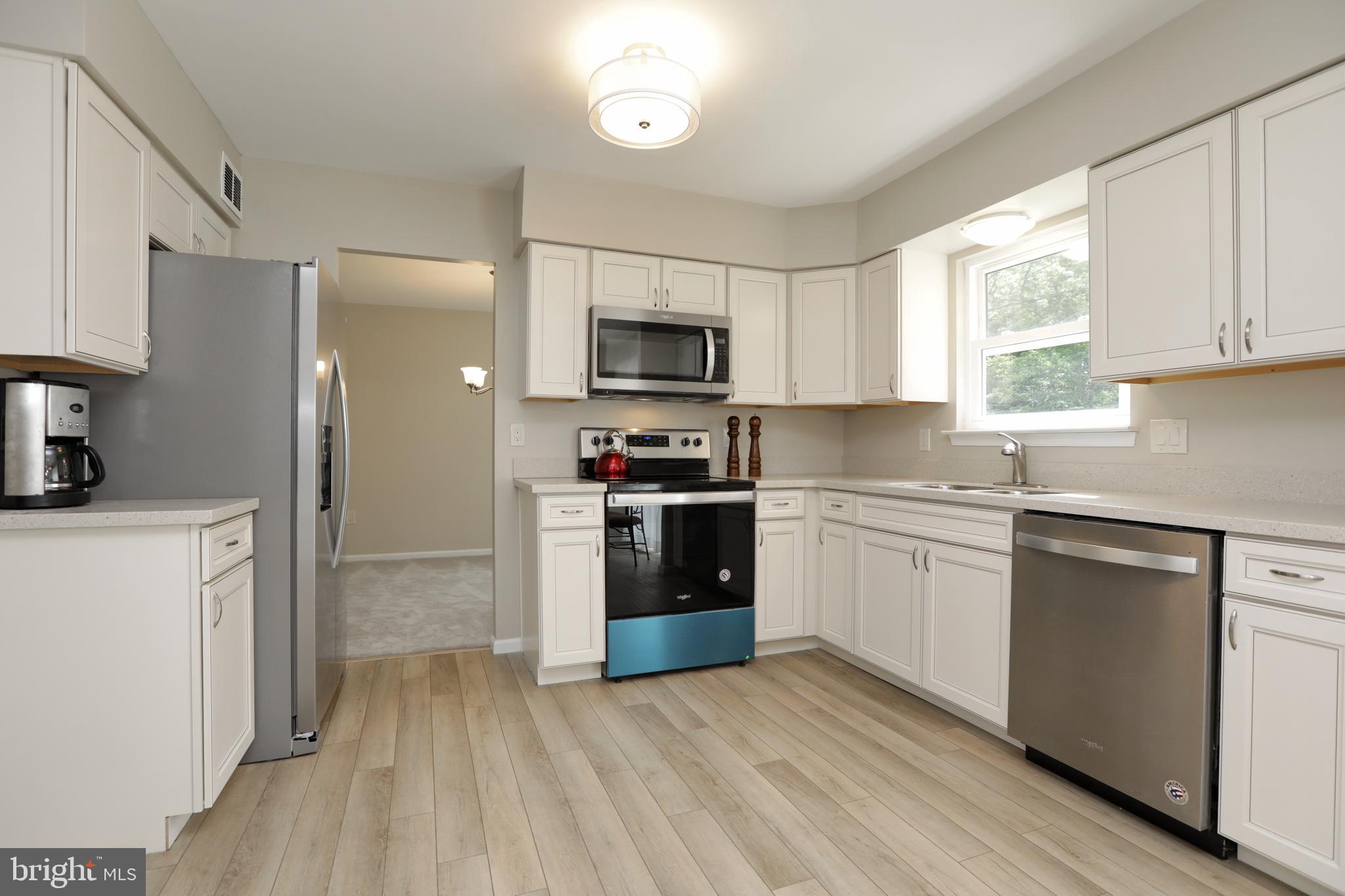 SURRATTS GARDENS - Residential