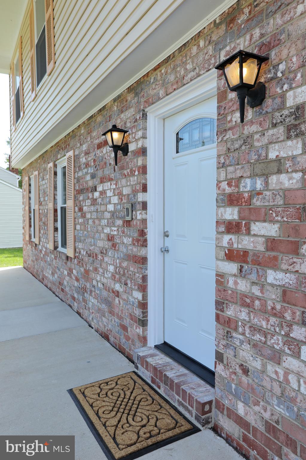 SURRATTS GARDENS - Residential