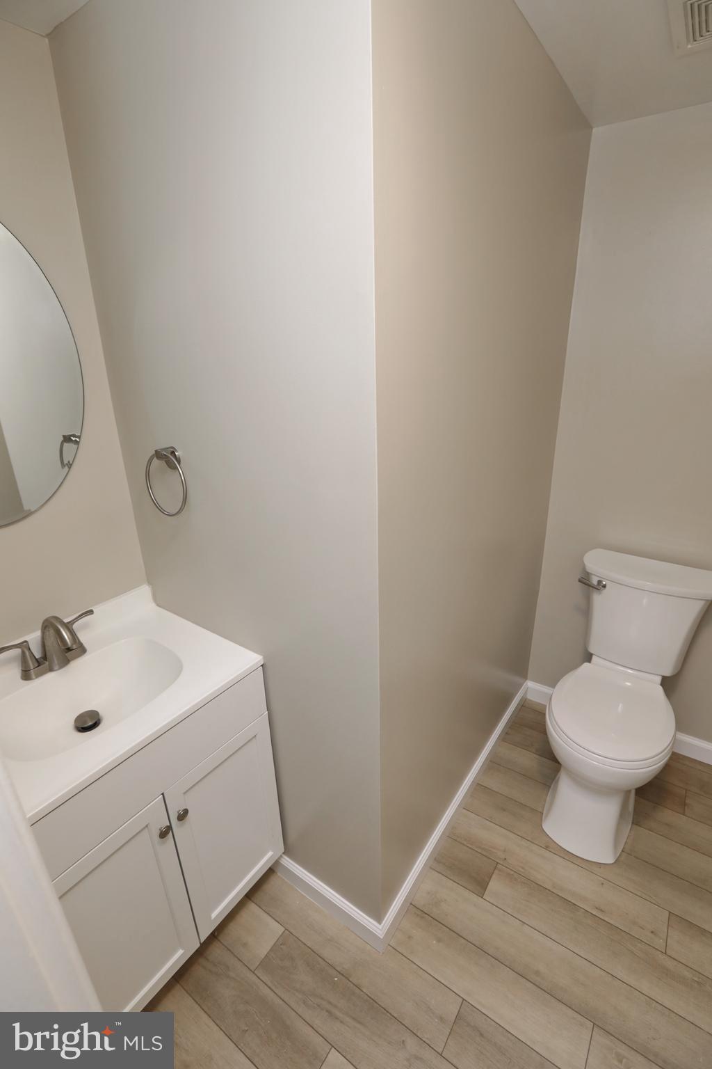 SURRATTS GARDENS - Residential