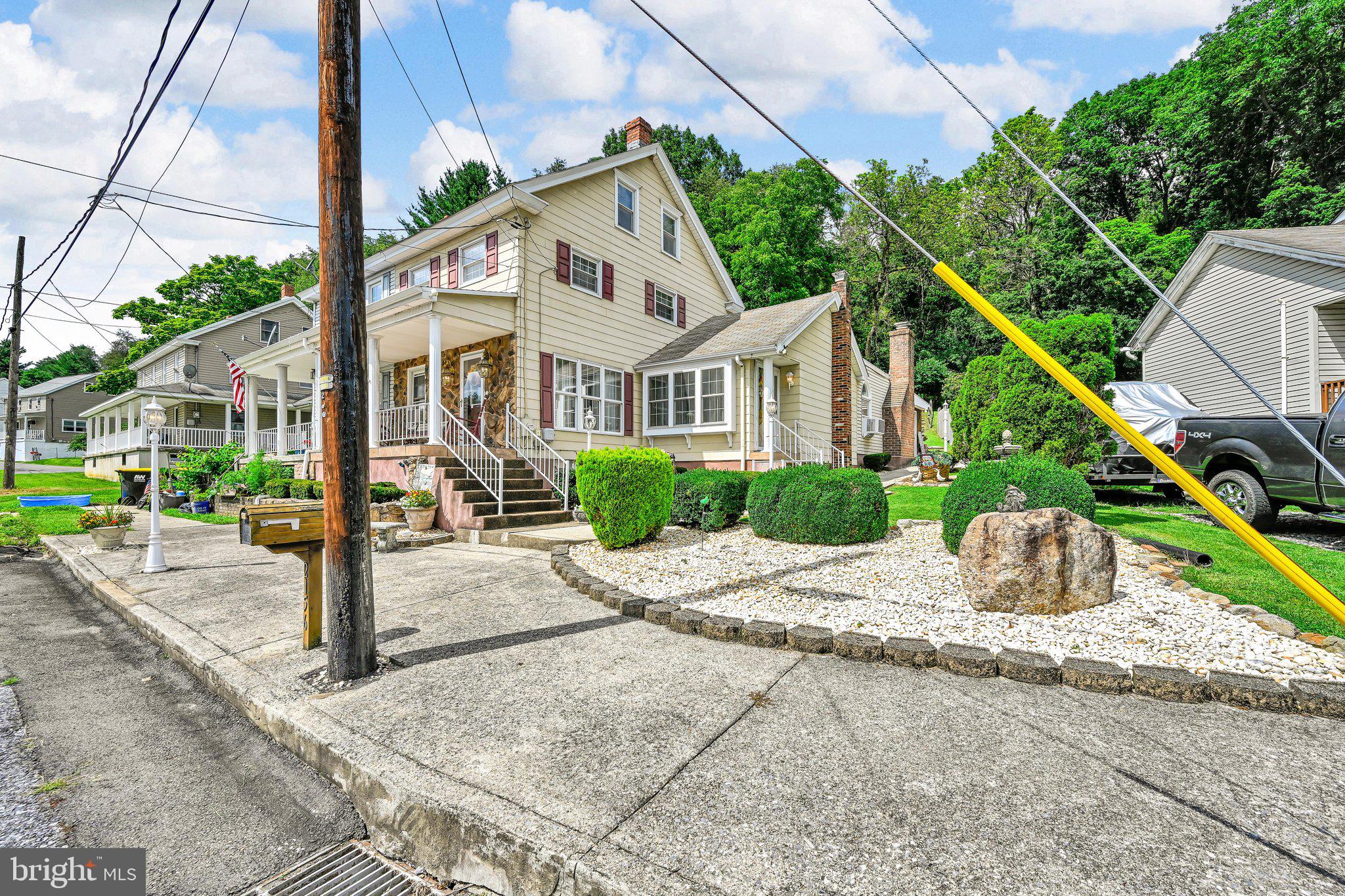 2156 MAIN STREET