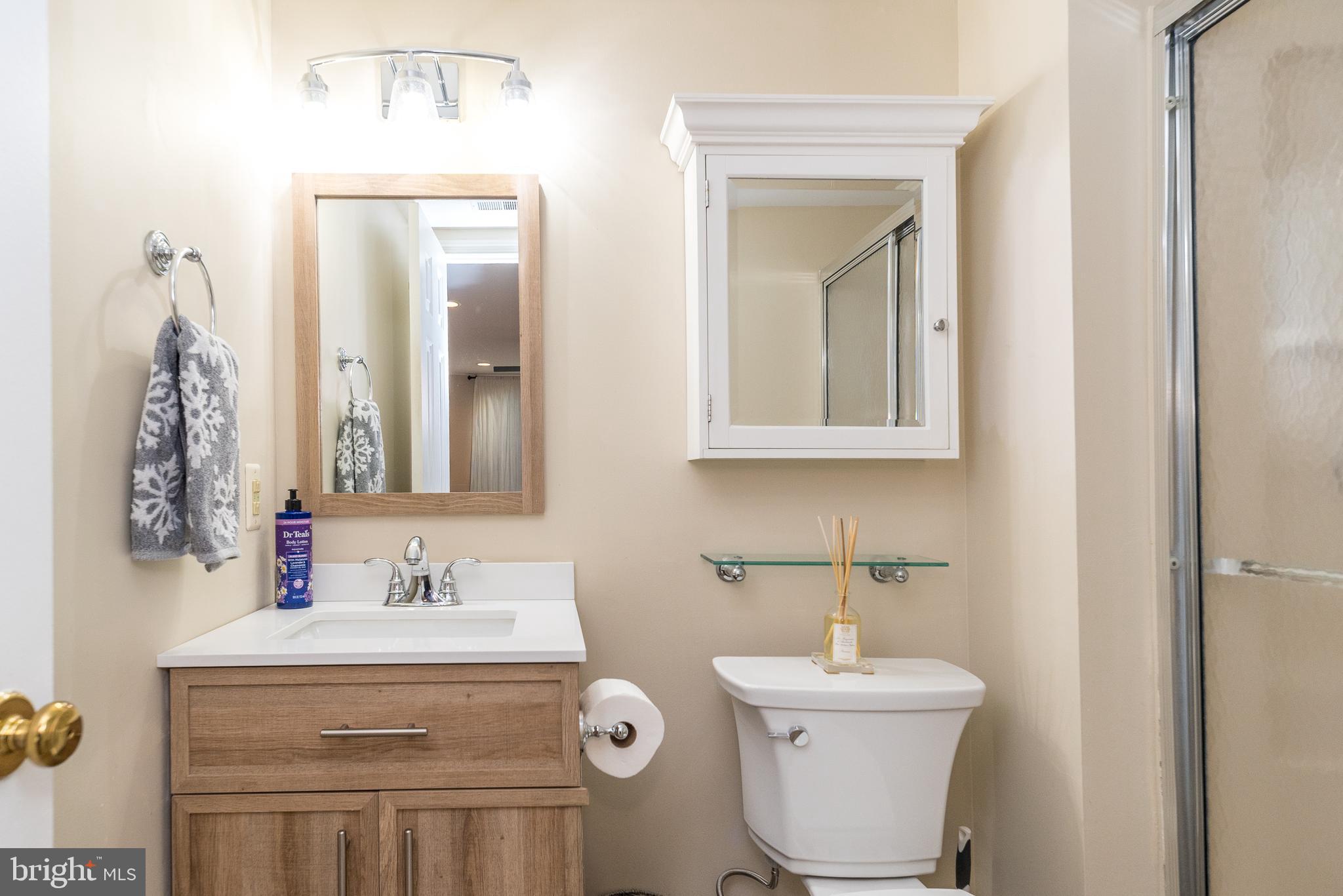 HAMPTON GREENS - Residential