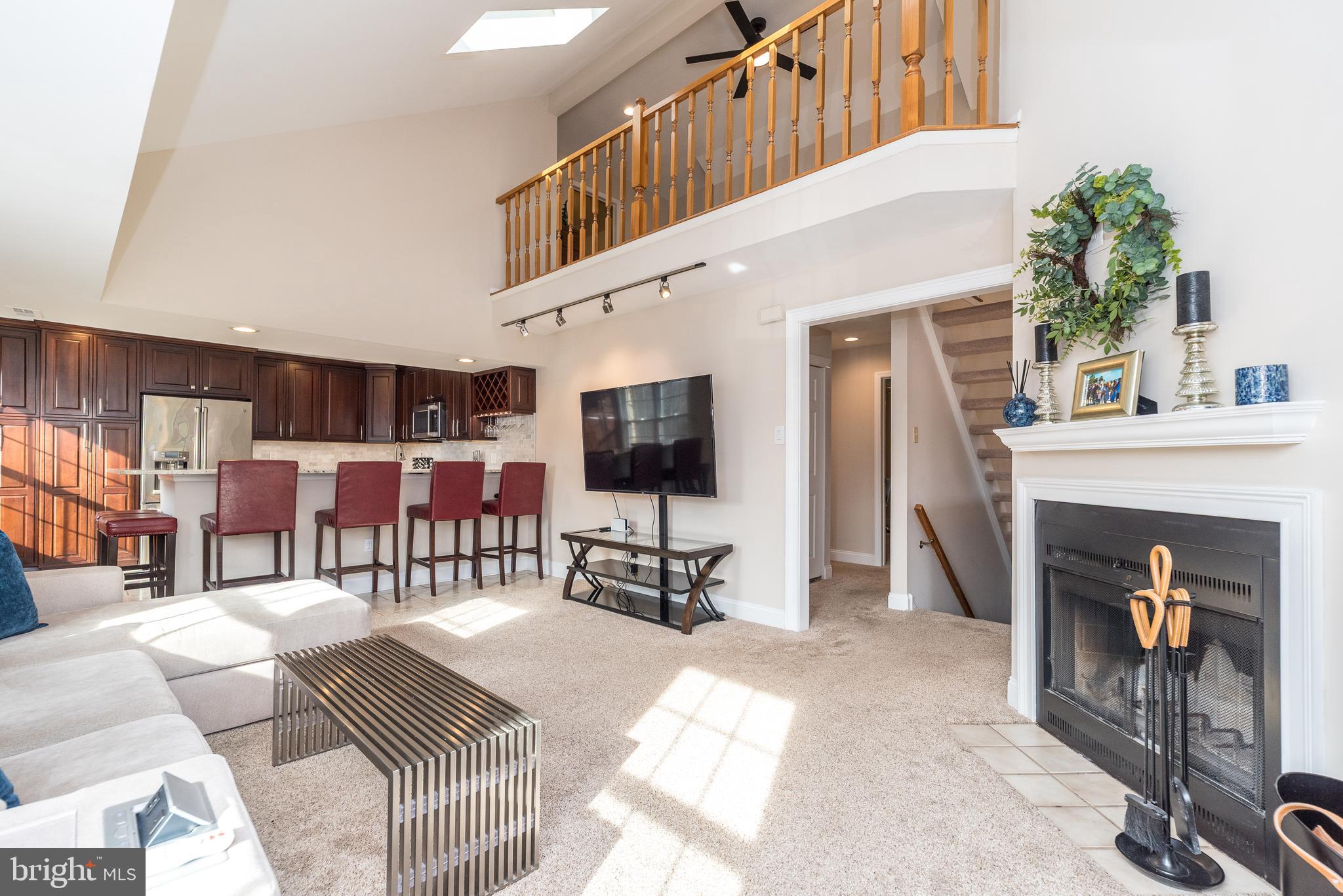 HAMPTON GREENS - Residential