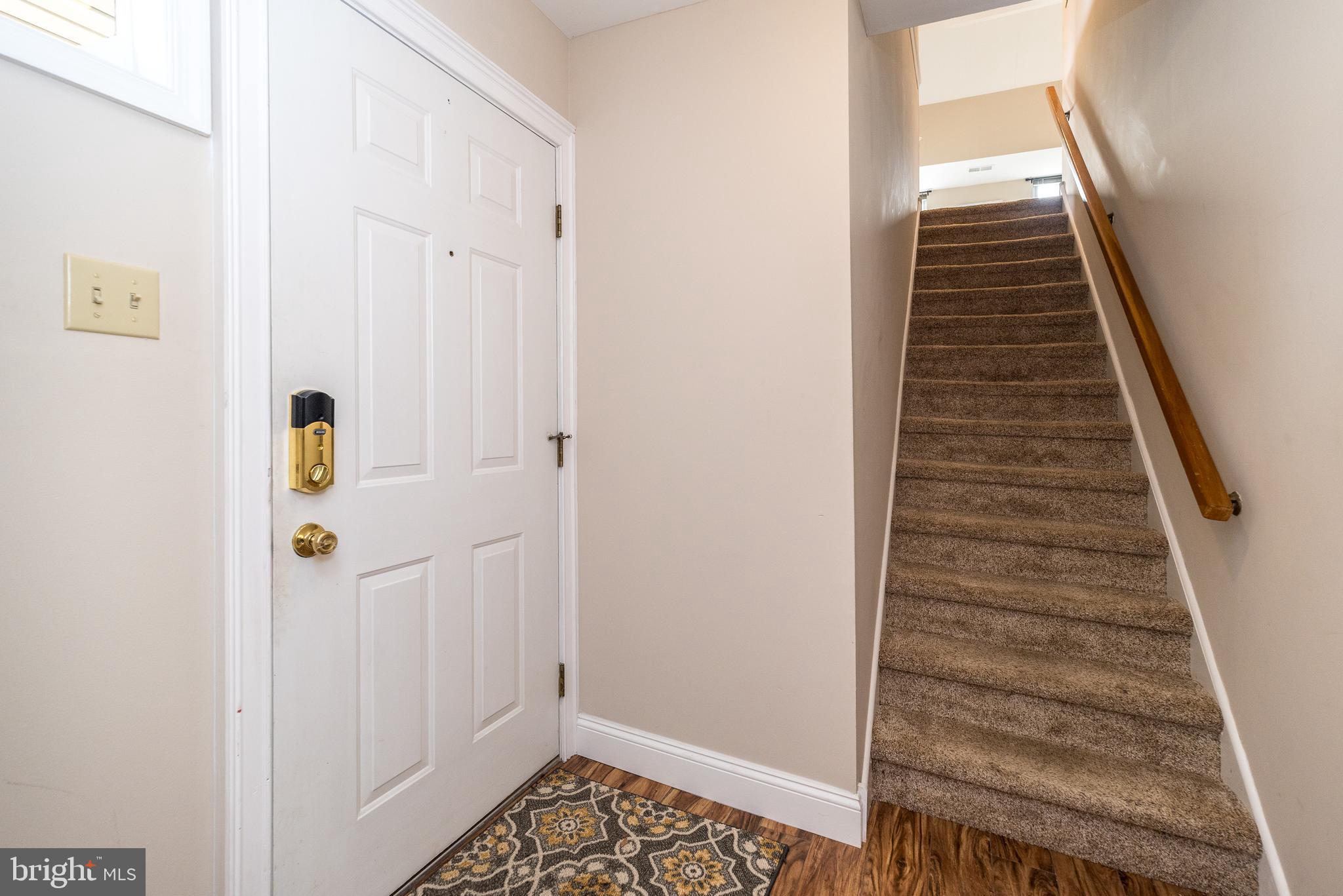 HAMPTON GREENS - Residential