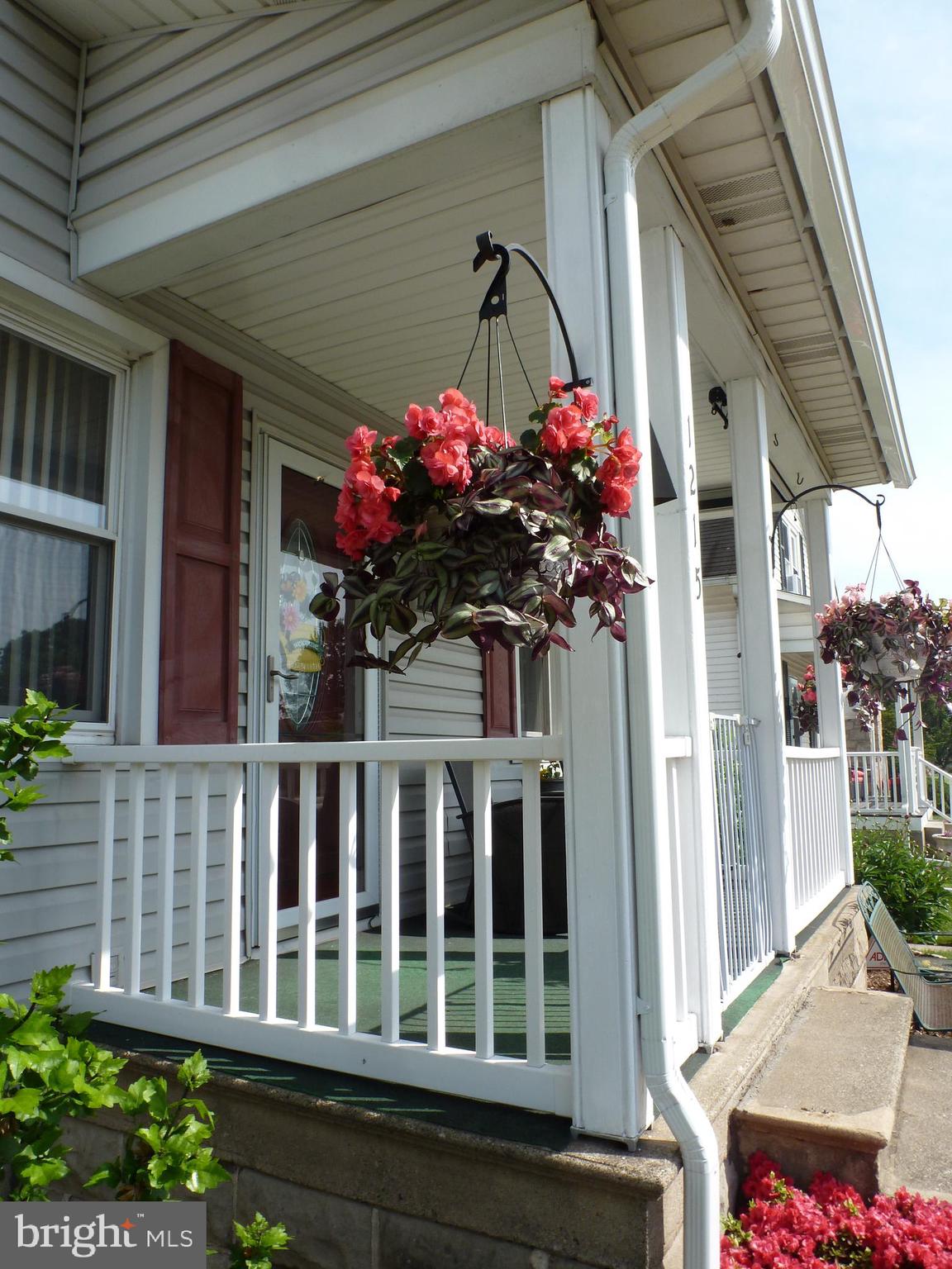 1215 EASTON ROAD