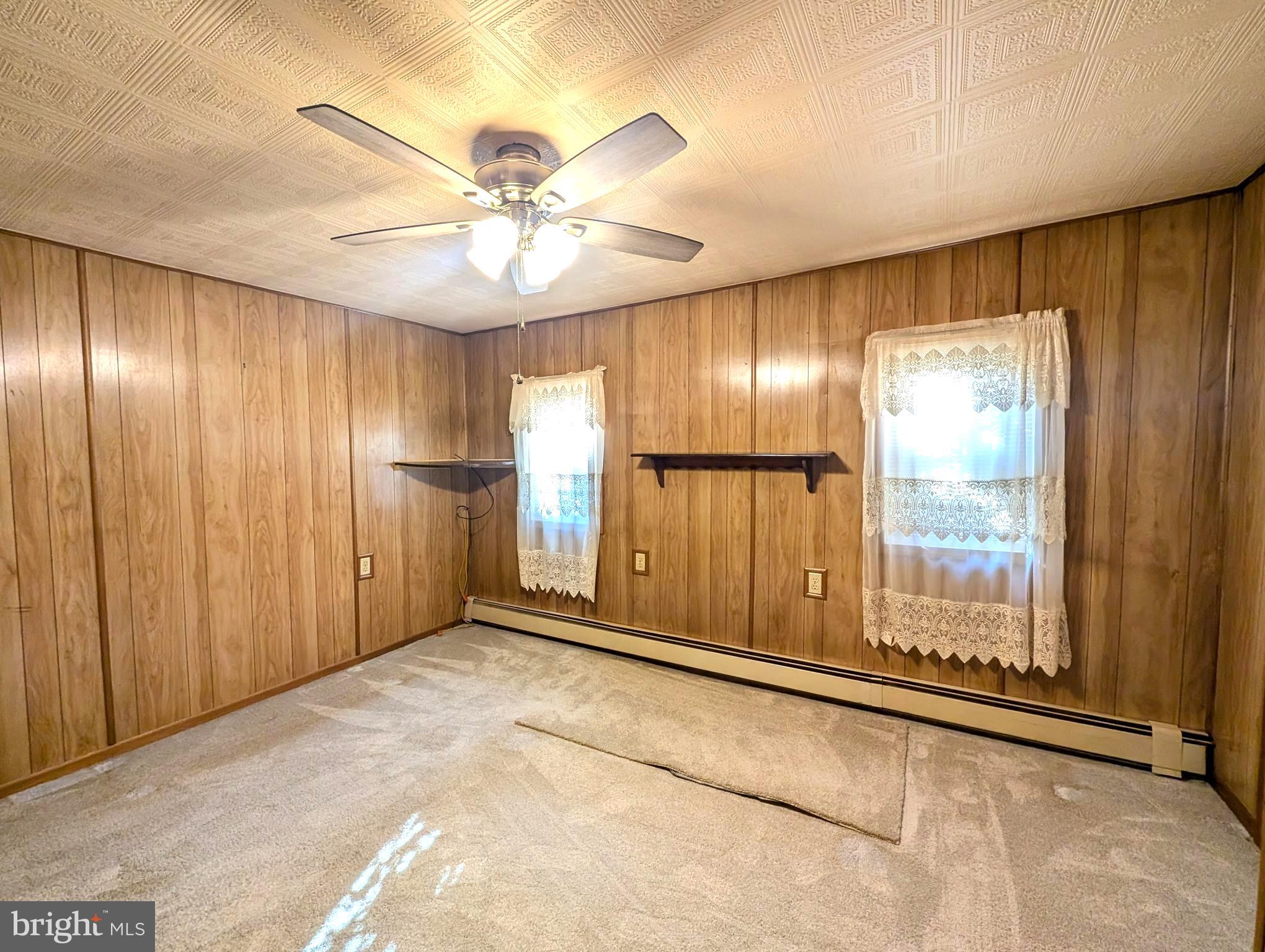 NONE, RURAL - Residential