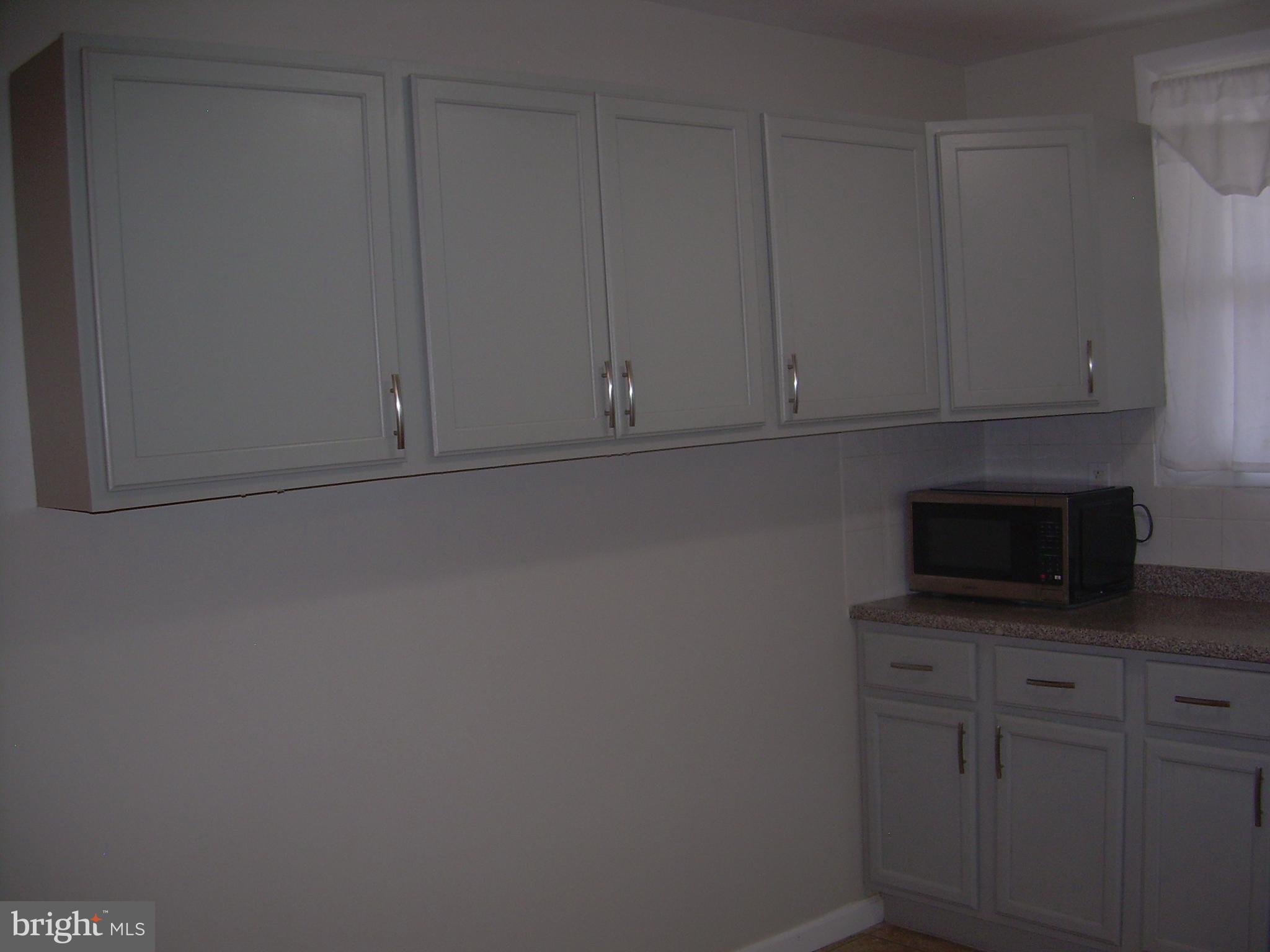 OXFORD CIRCLE - Residential