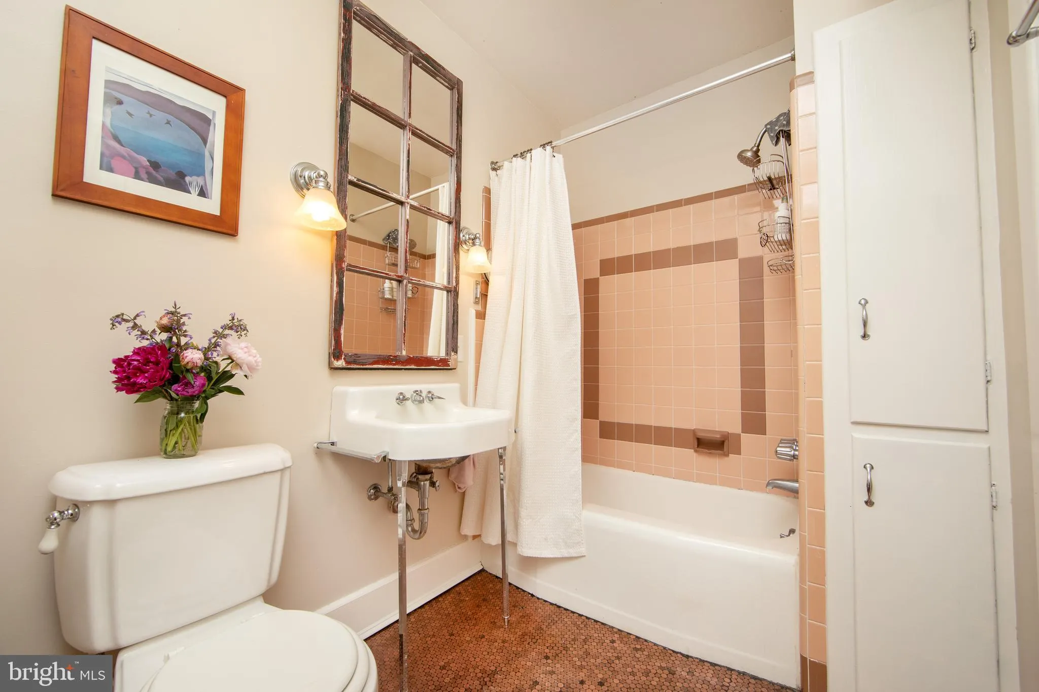 Stockton, New Jersey 08559, United States, 3 Bedrooms Bedrooms, ,2 BathroomsBathrooms,Residential,Contingent,135140