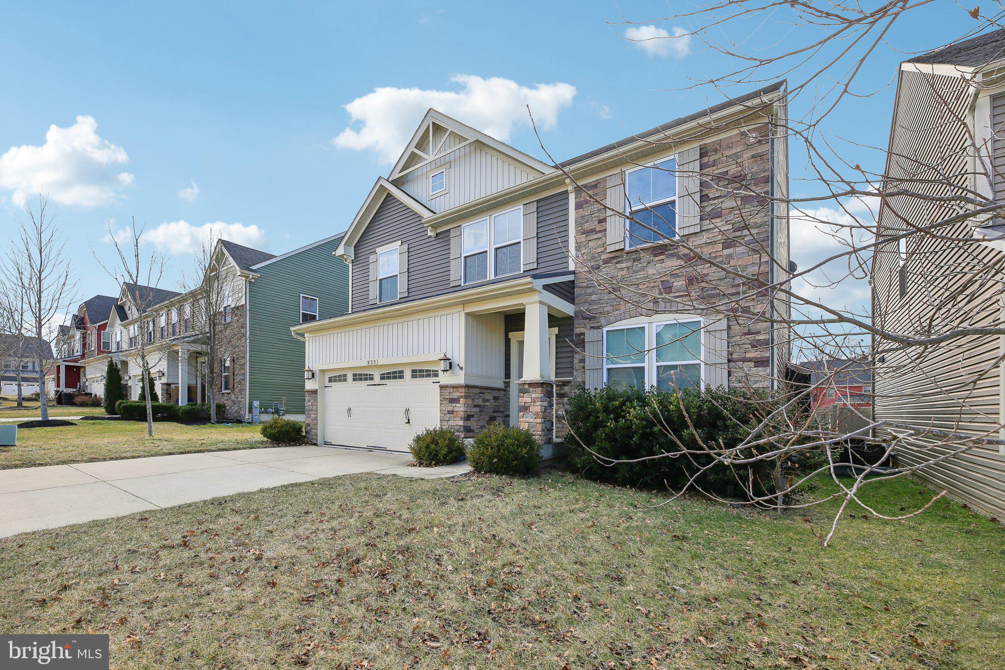 939 STILL POND DRIVE