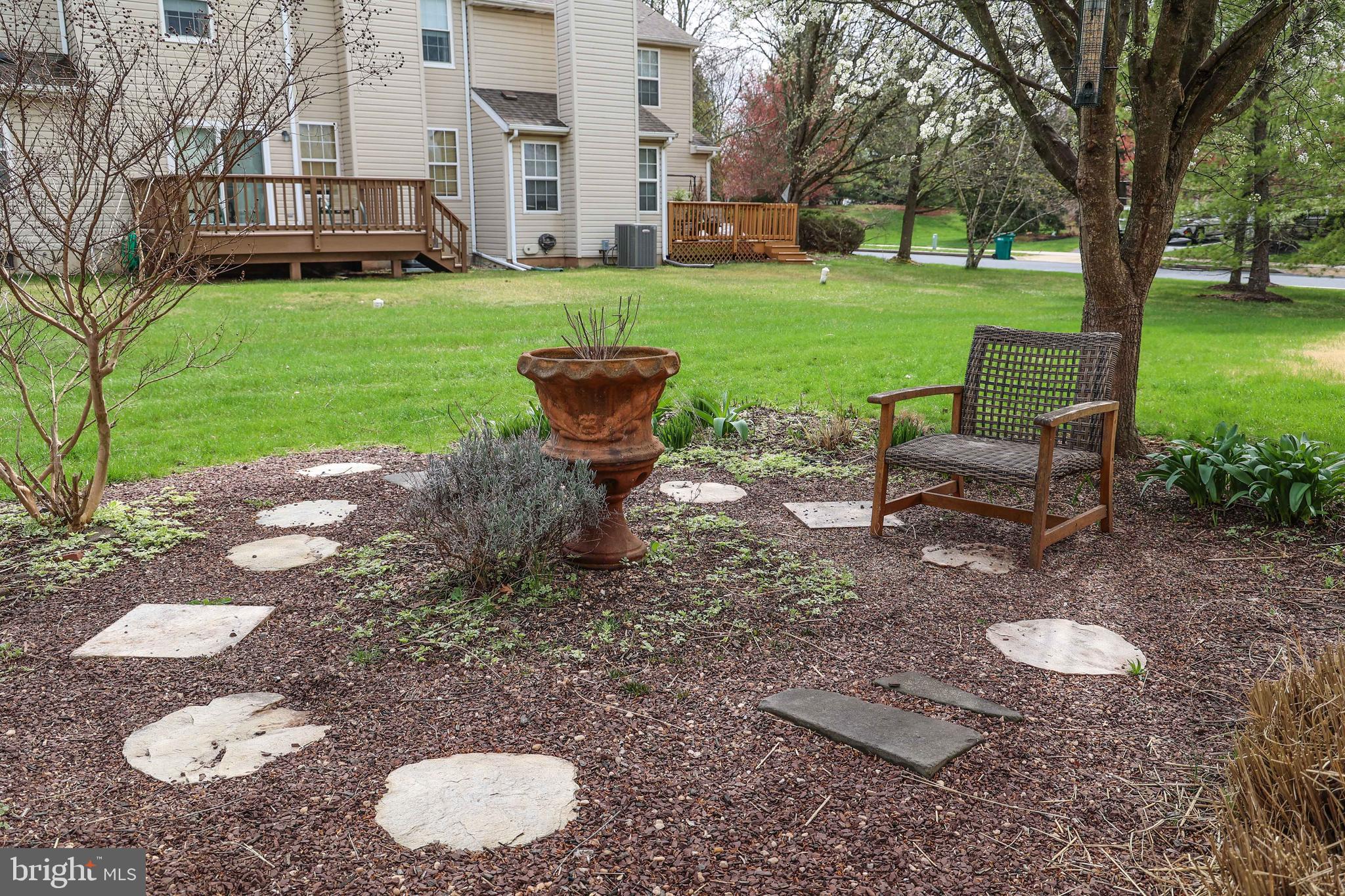 STONEGATE - Residential