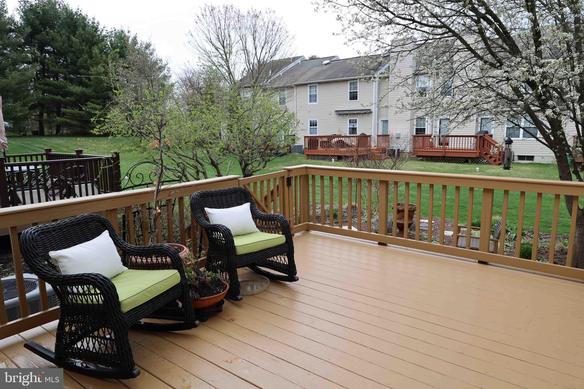 STONEGATE - Residential