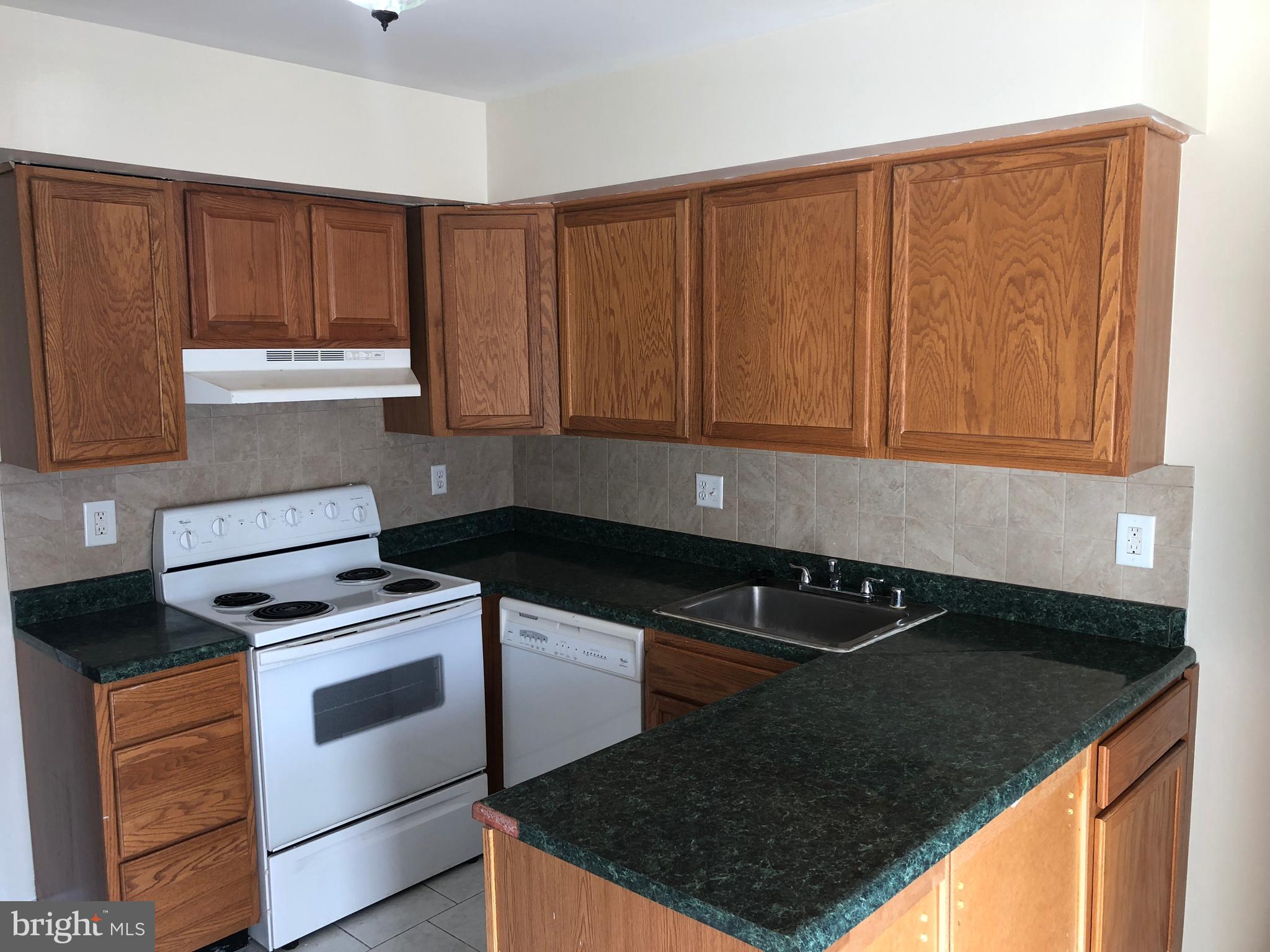 ELYSIAN WOODS - Residential