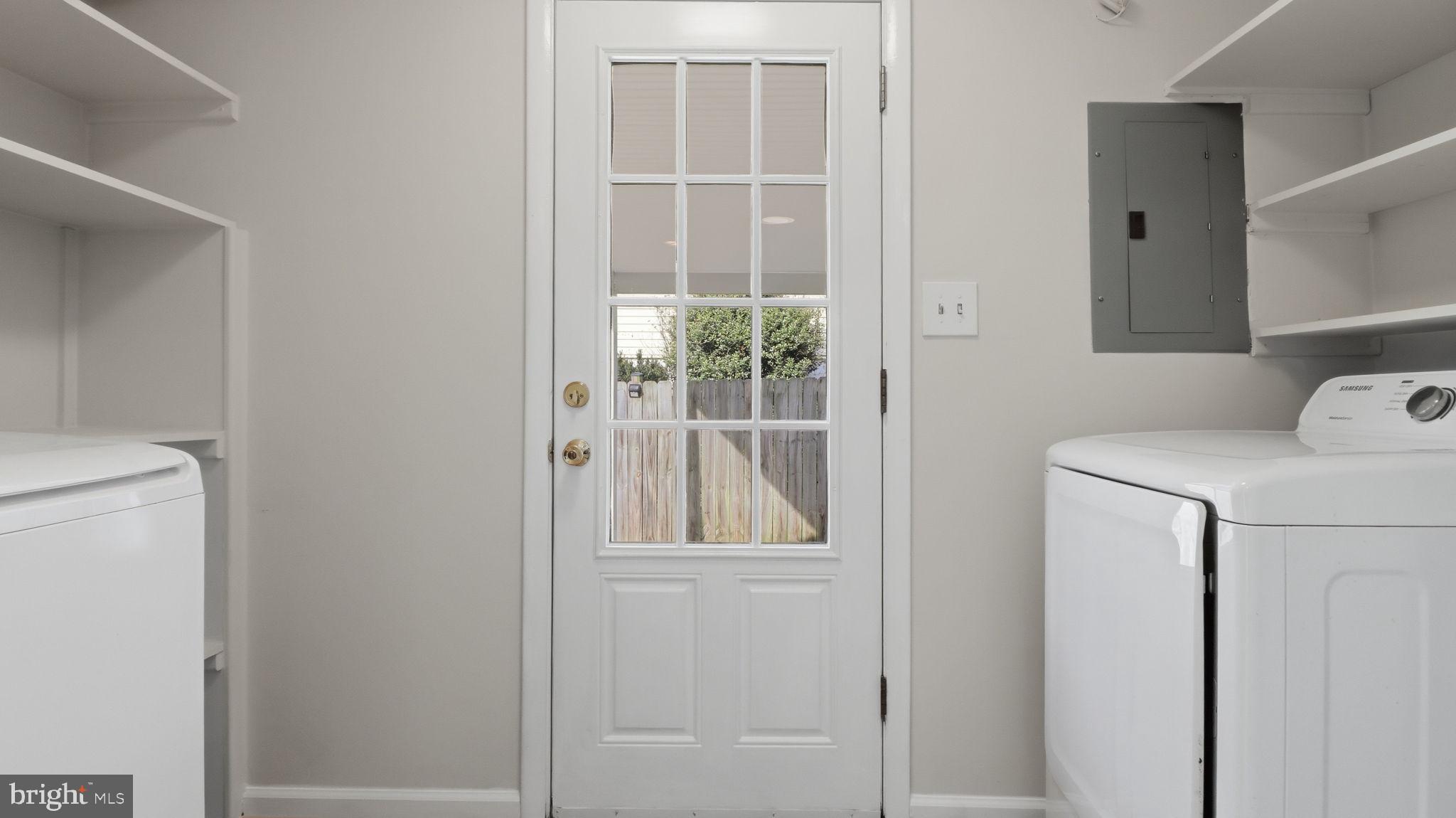 DALE CITY - Residential