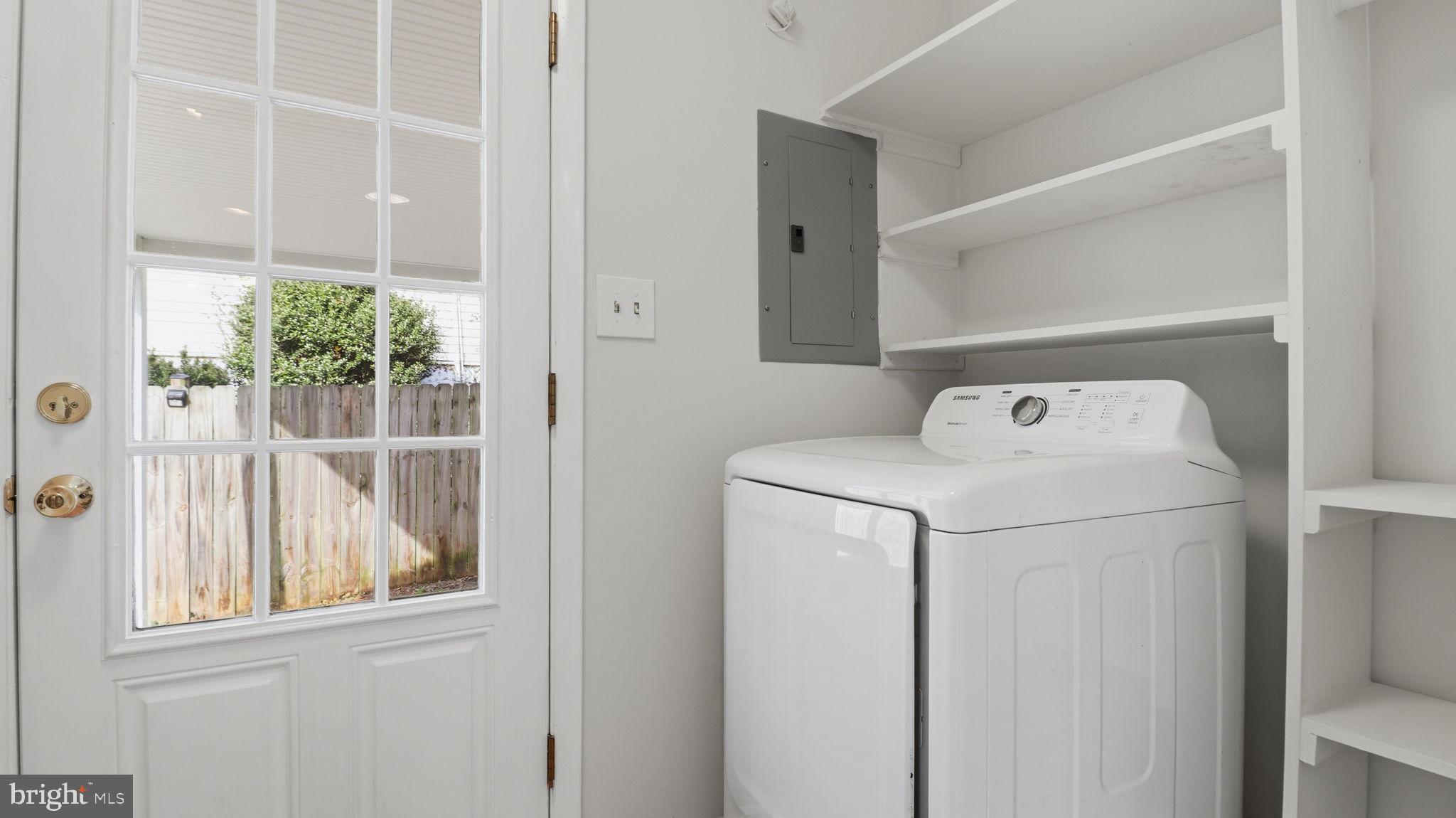 DALE CITY - Residential