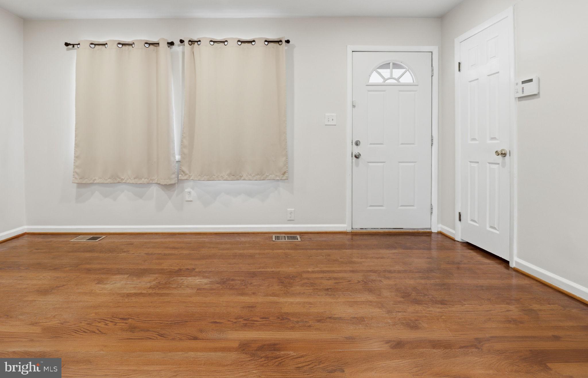 DALE CITY - Residential