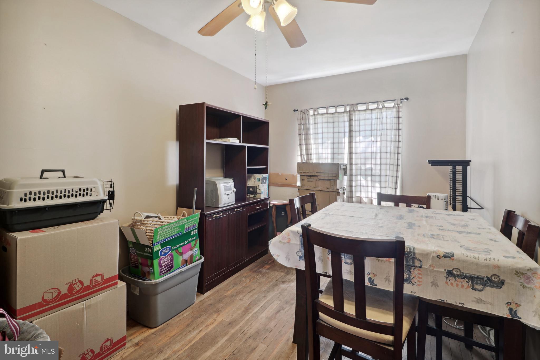 GRAY MANOR HOMES - Residential