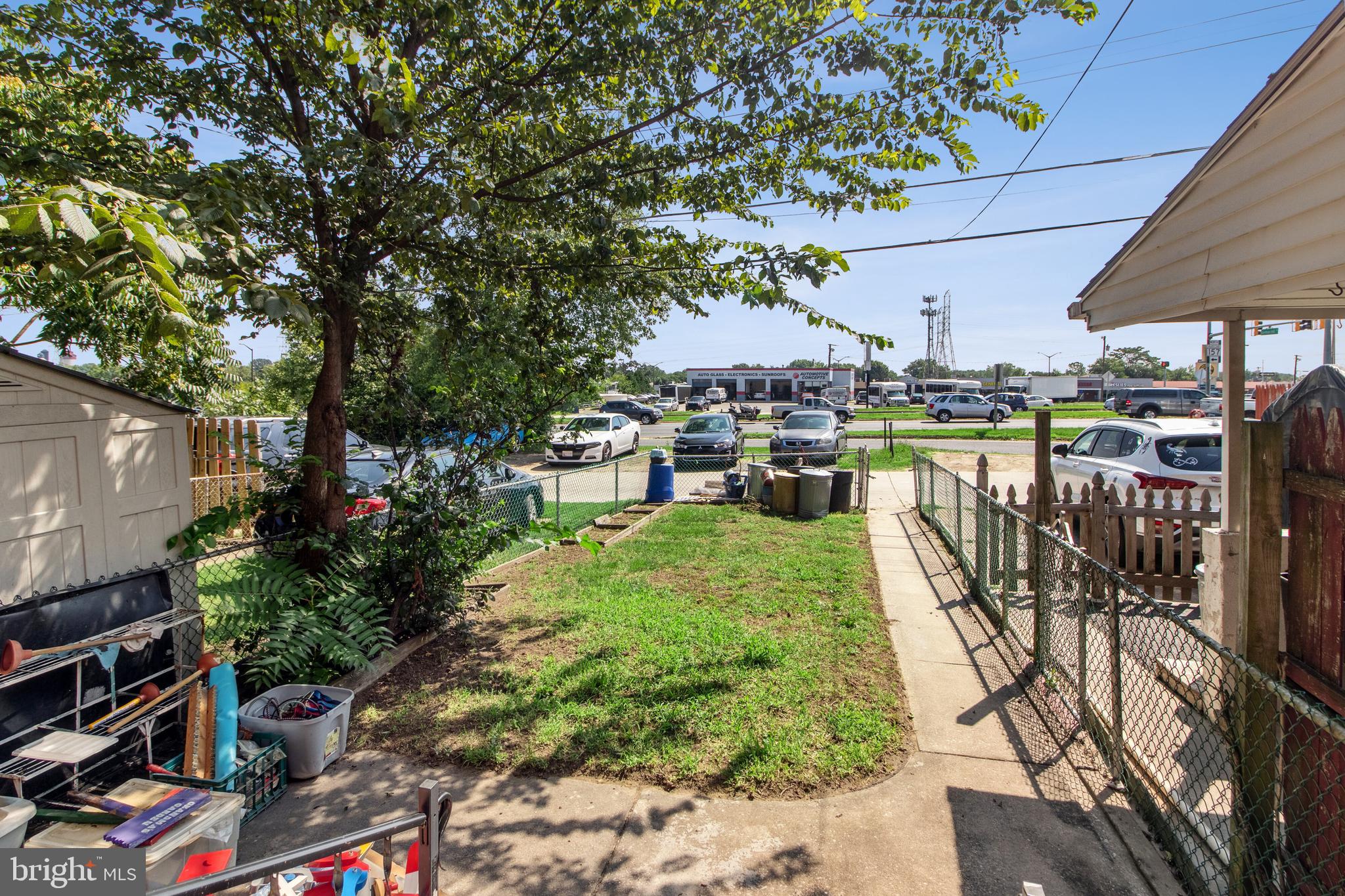 GRAY MANOR HOMES - Residential