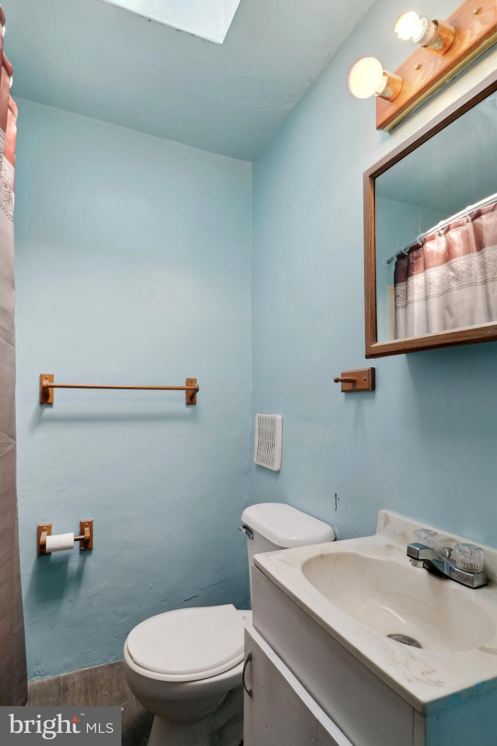 GRAY MANOR HOMES - Residential