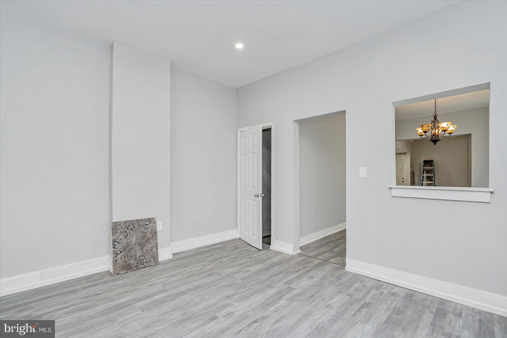 BROOKLYN - Residential