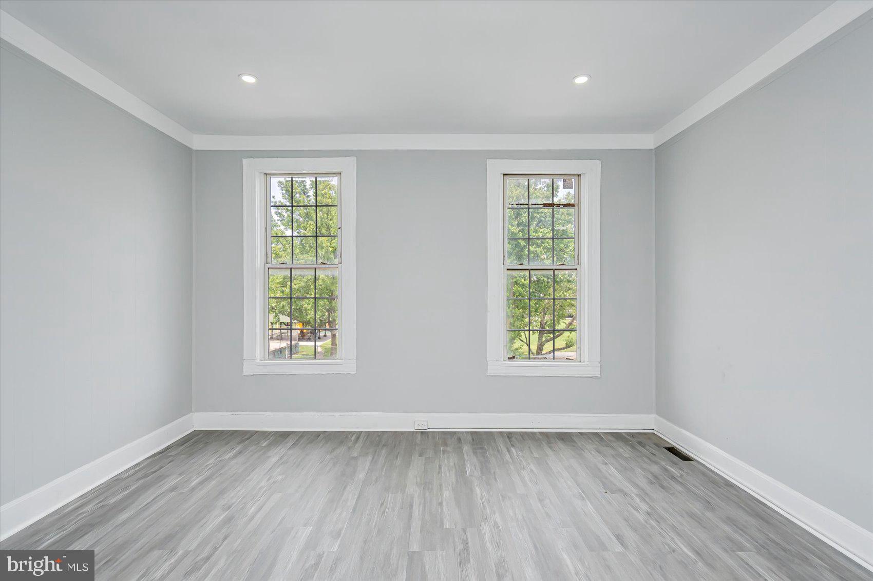 BROOKLYN - Residential