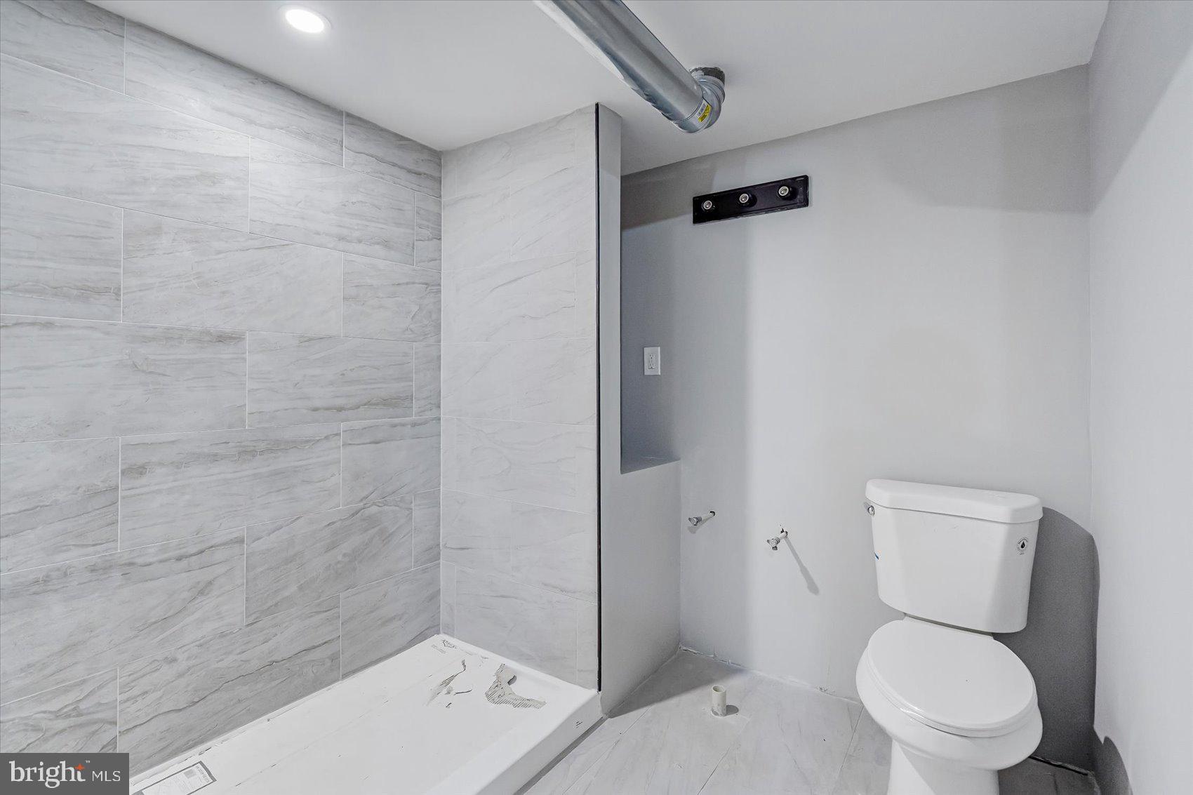 BROOKLYN - Residential