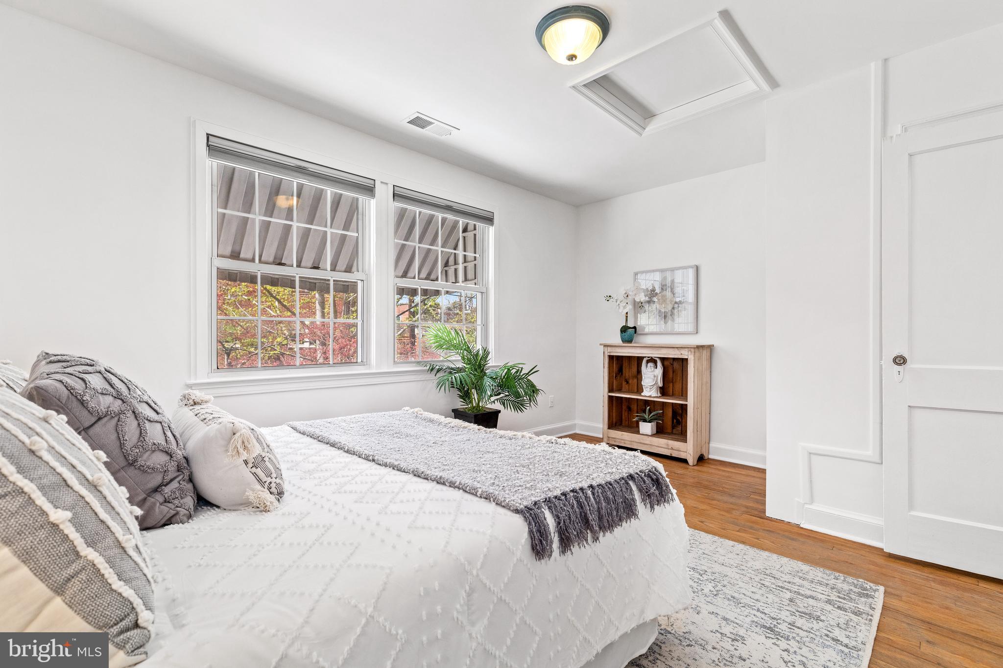 GLOVER PARK - Residential