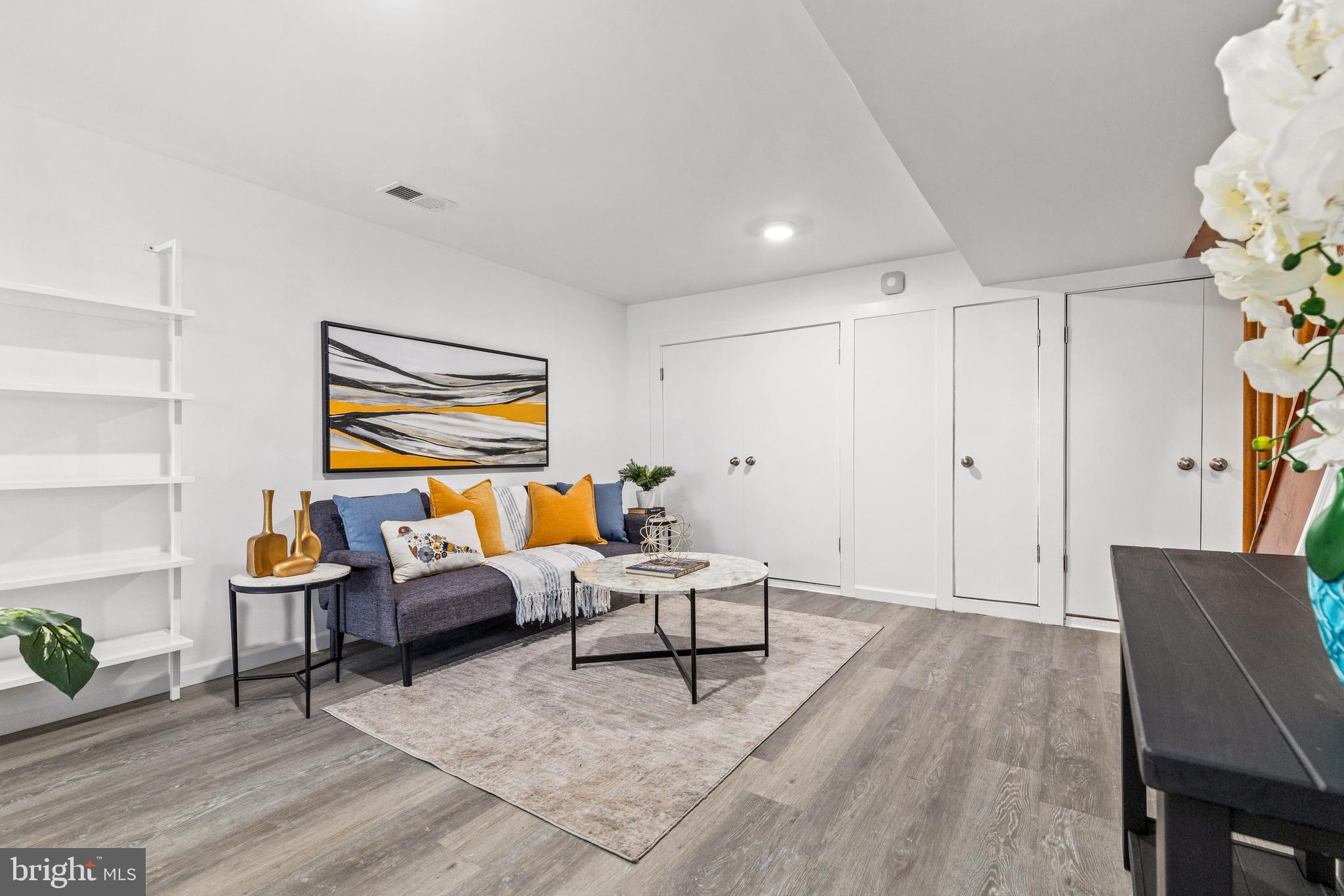 GLOVER PARK - Residential