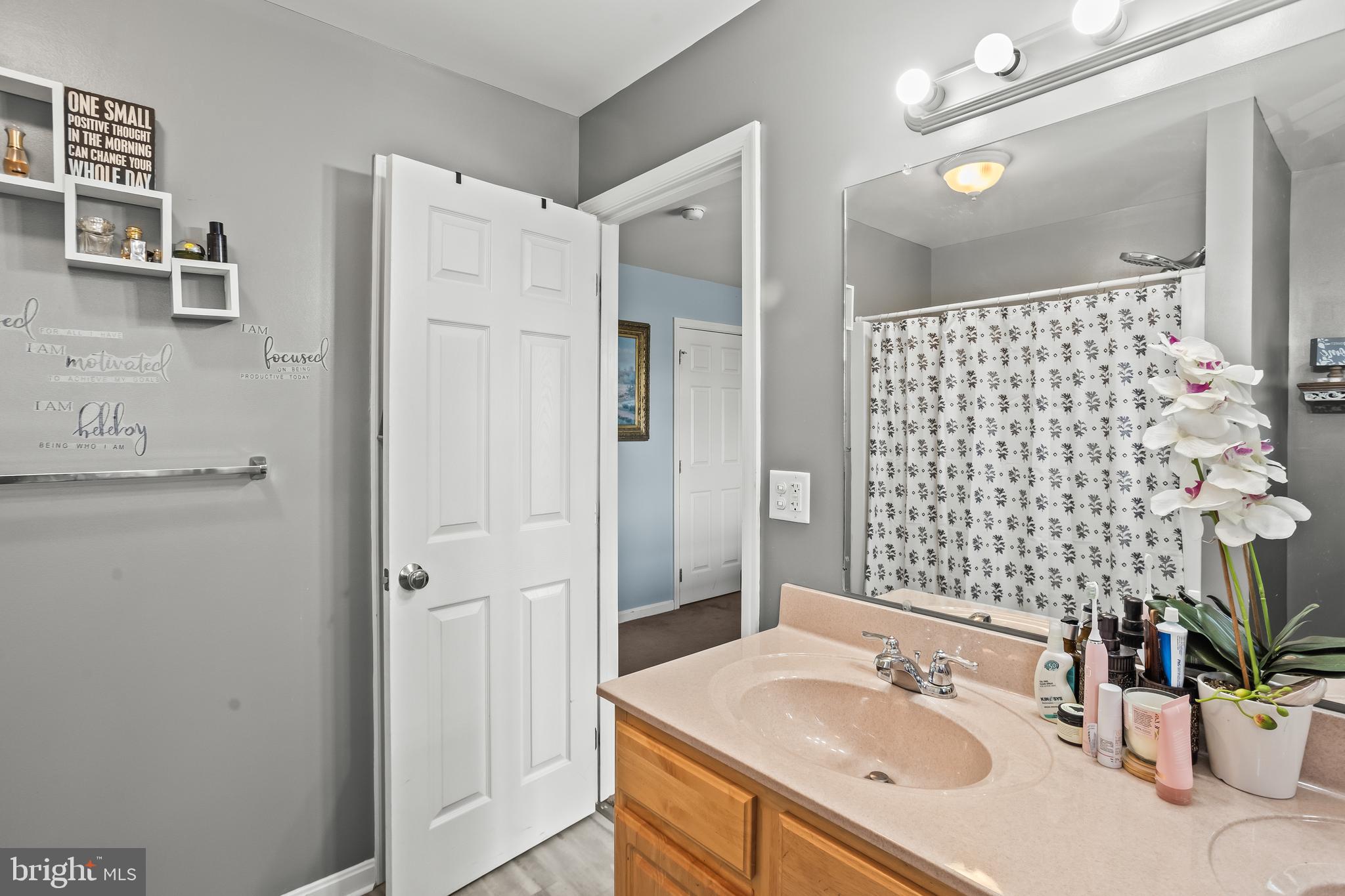 PINNACLE AT HERSHEY MEADOWS - Residential