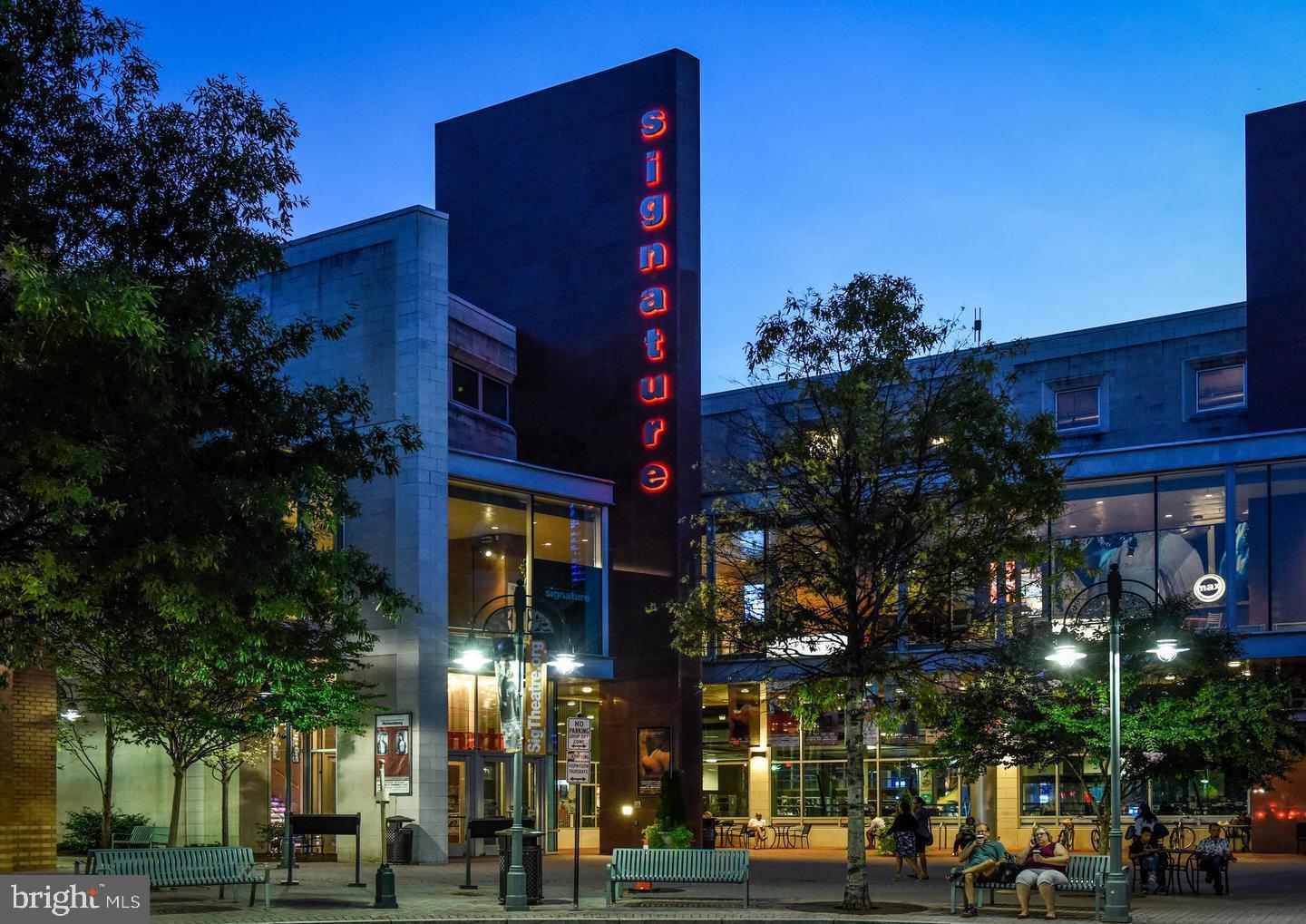 BOLLING BROOK - Residential Lease