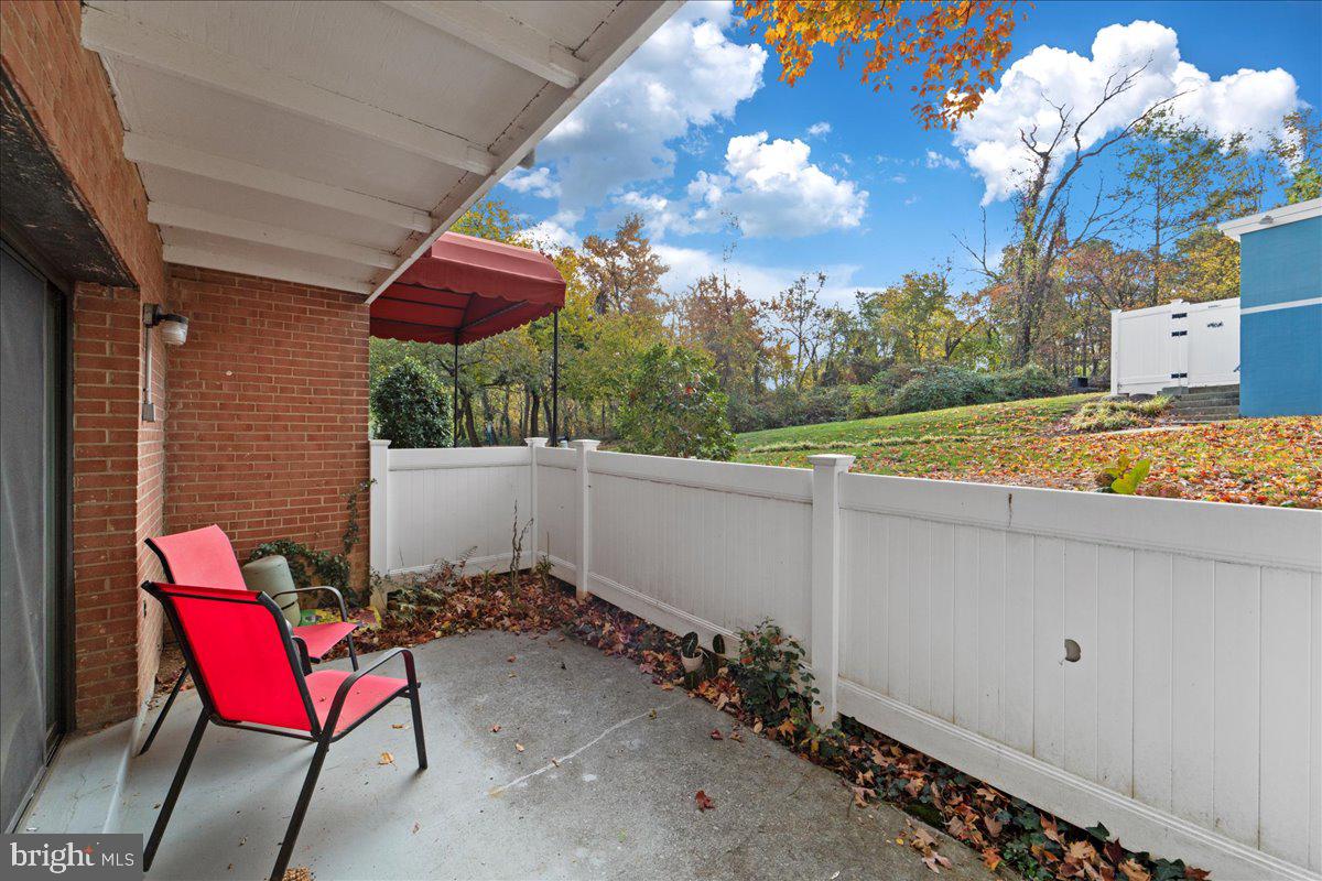 BOLLING BROOK - Residential Lease