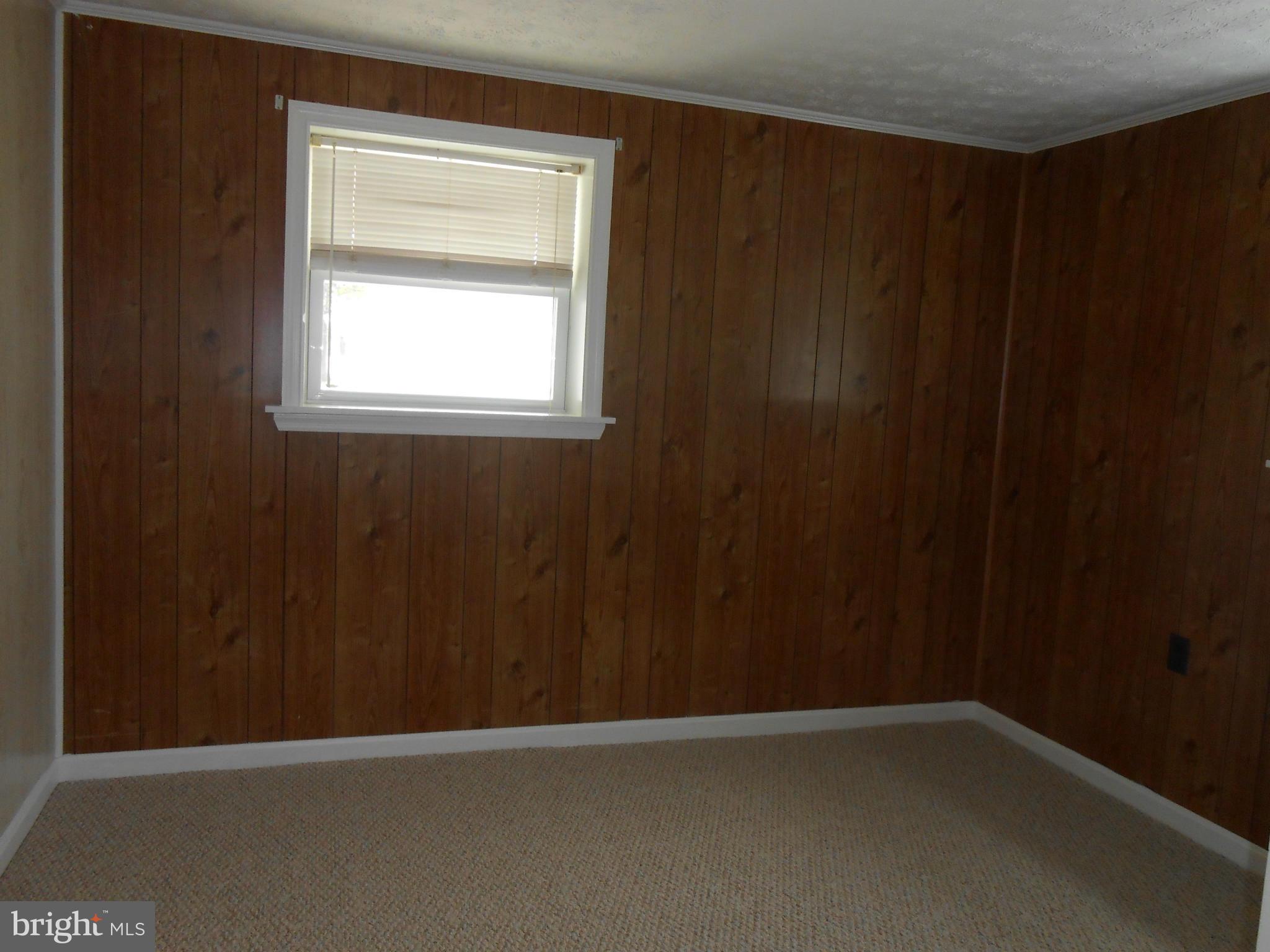 LEVERINGS - Residential Lease