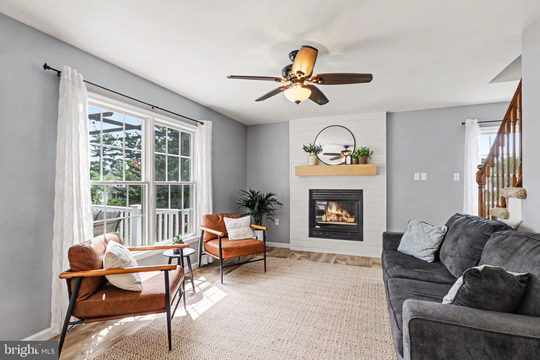 4 DEWBERRY COURT