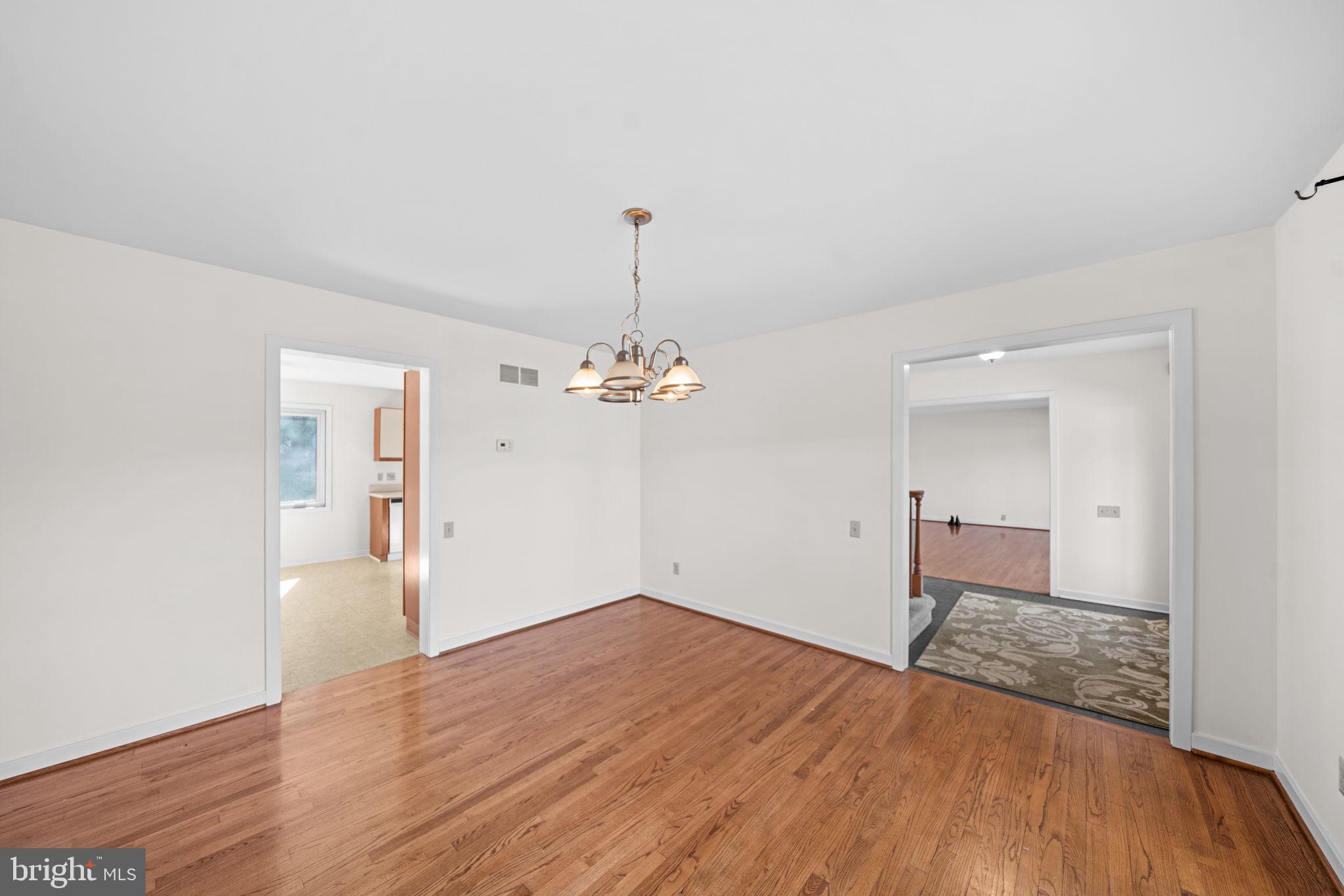 LIMESTONE HILLS - Residential