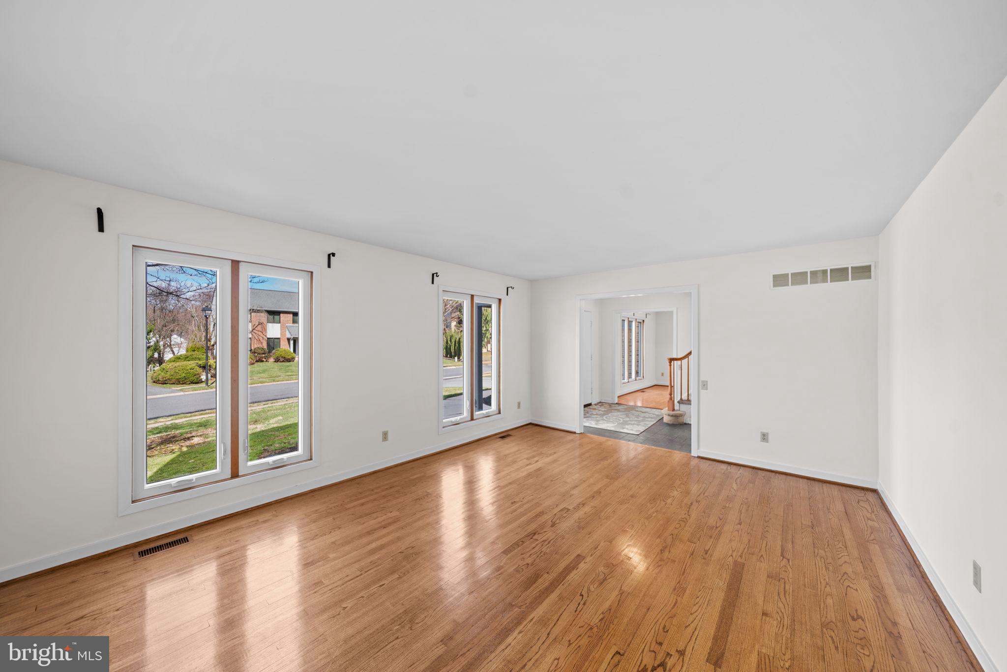 LIMESTONE HILLS - Residential