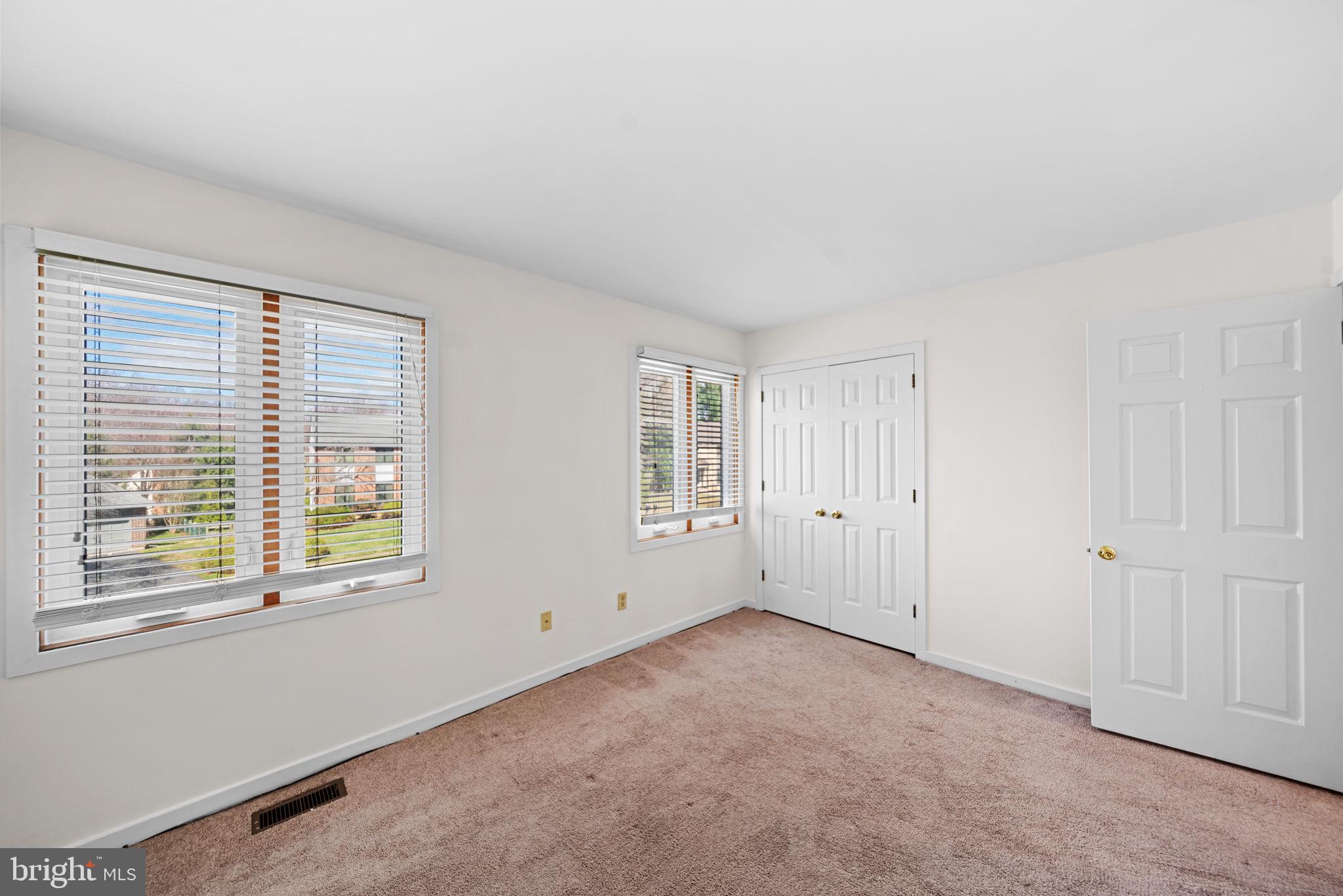 LIMESTONE HILLS - Residential