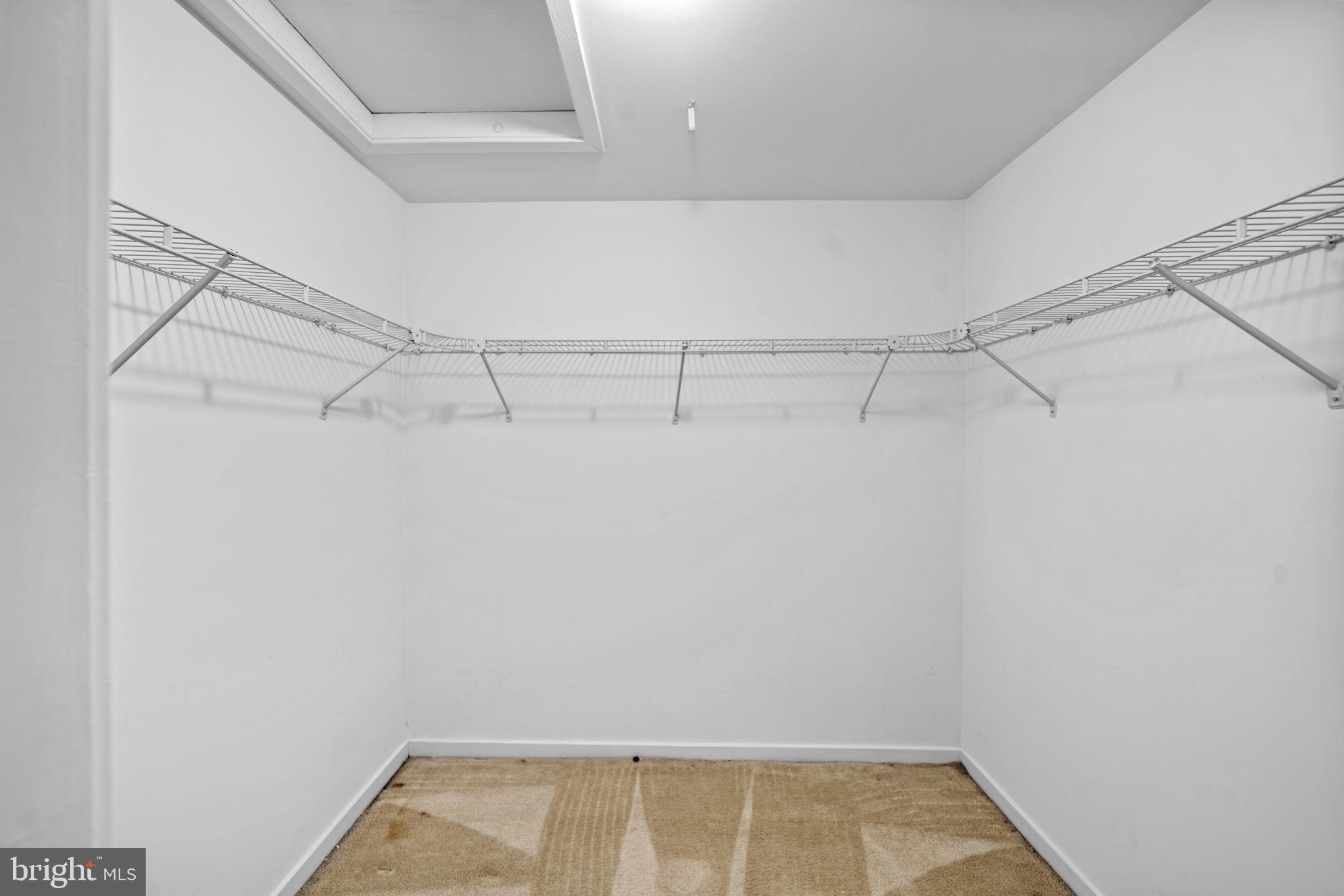 LIMESTONE HILLS - Residential