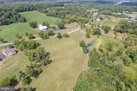 W CAMPING AREA ROAD DOVER PA 17315