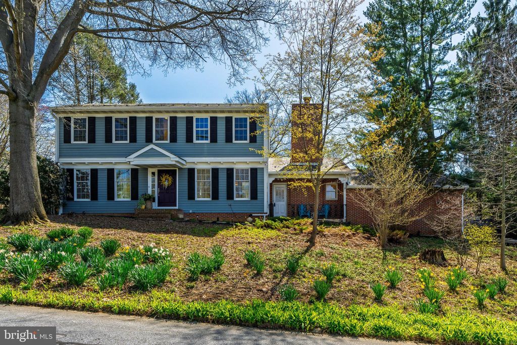 Photo of 1114 Colonial Road, LANCASTER, PA 17603 (MLS # PALA2068974)