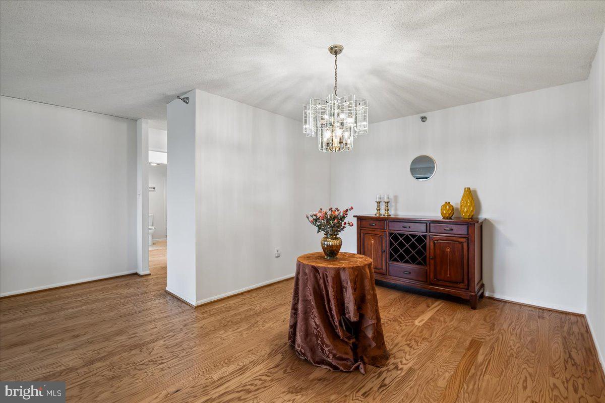 15115 INTERLACHEN DRIVE 3-901