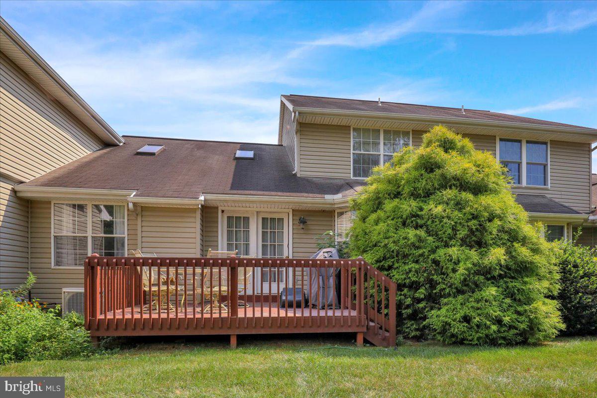 1523 HICKORY RUN COURT