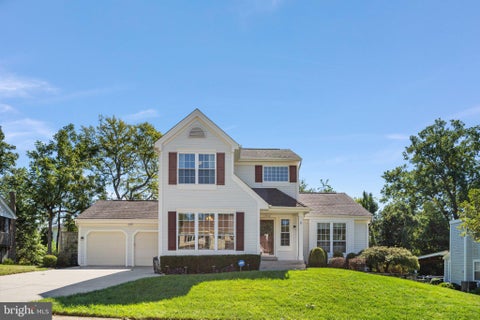 Homes For Sale - 13452 Lake Shore Drive<br/> HERNDON, VA 20171