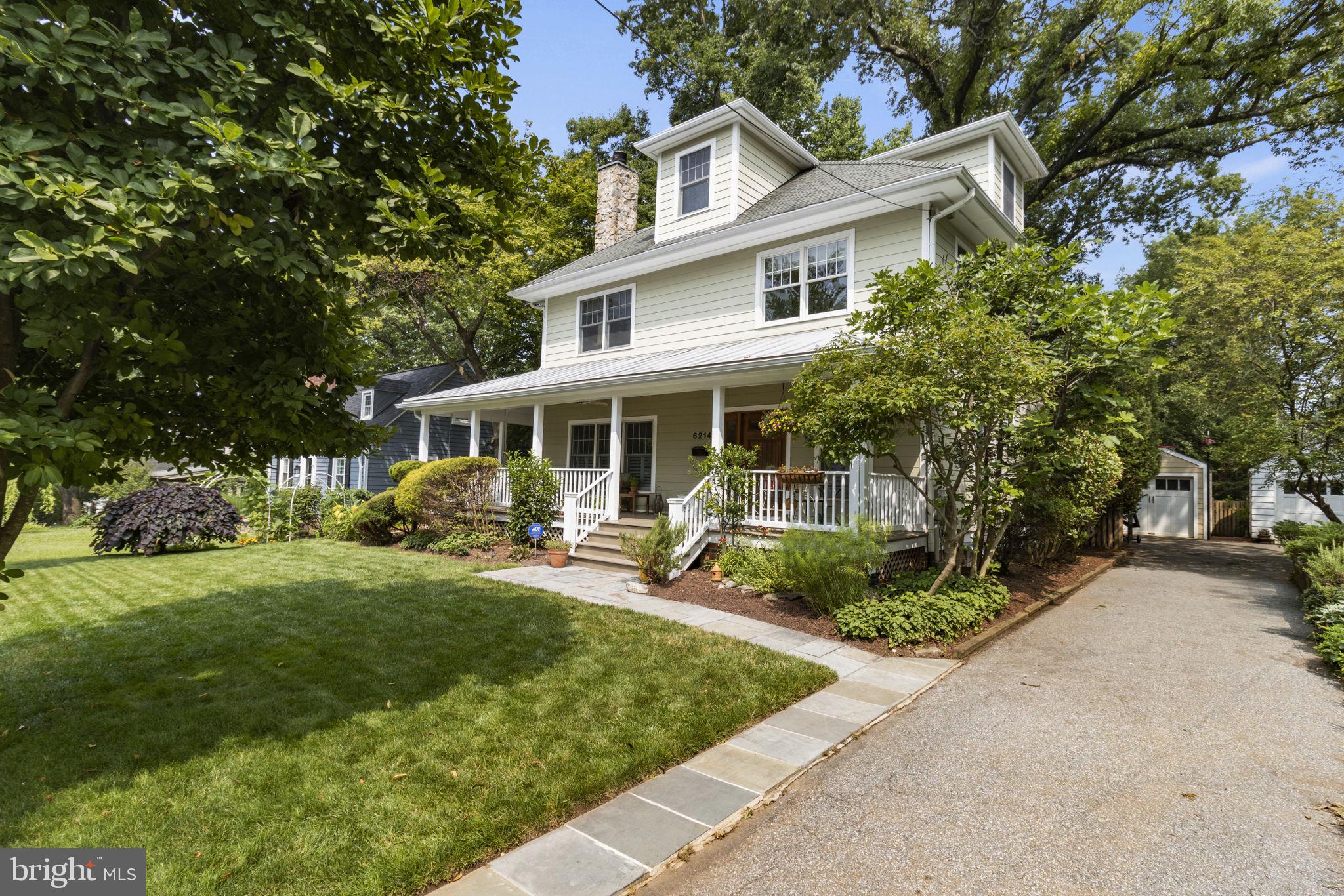 FAIRWAY HILLS - Residential